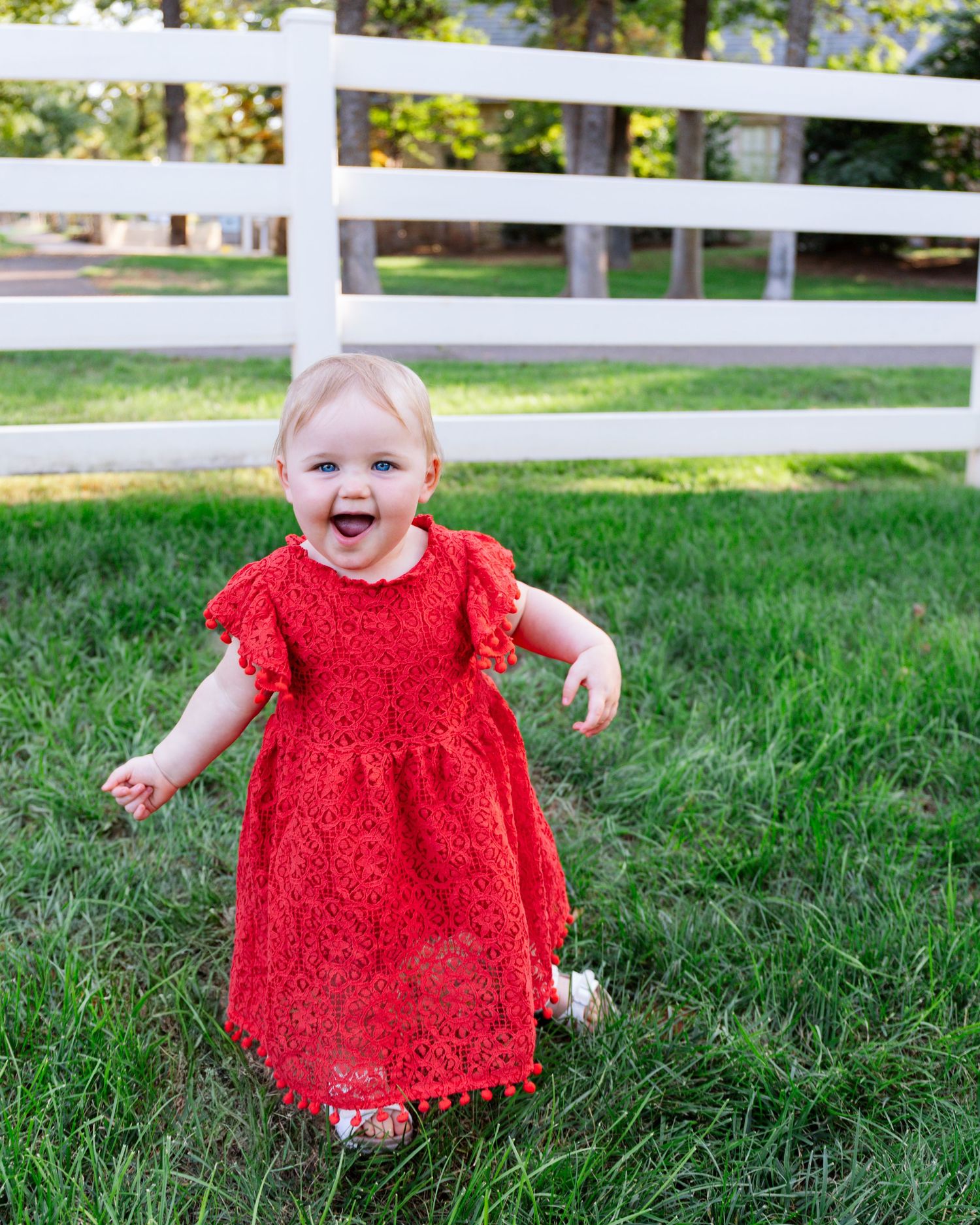 Edmond, OK family session and 1st birthday photos by Taylor Maze, Edmond & OKC photographer, natural light, true-to-color portraits.