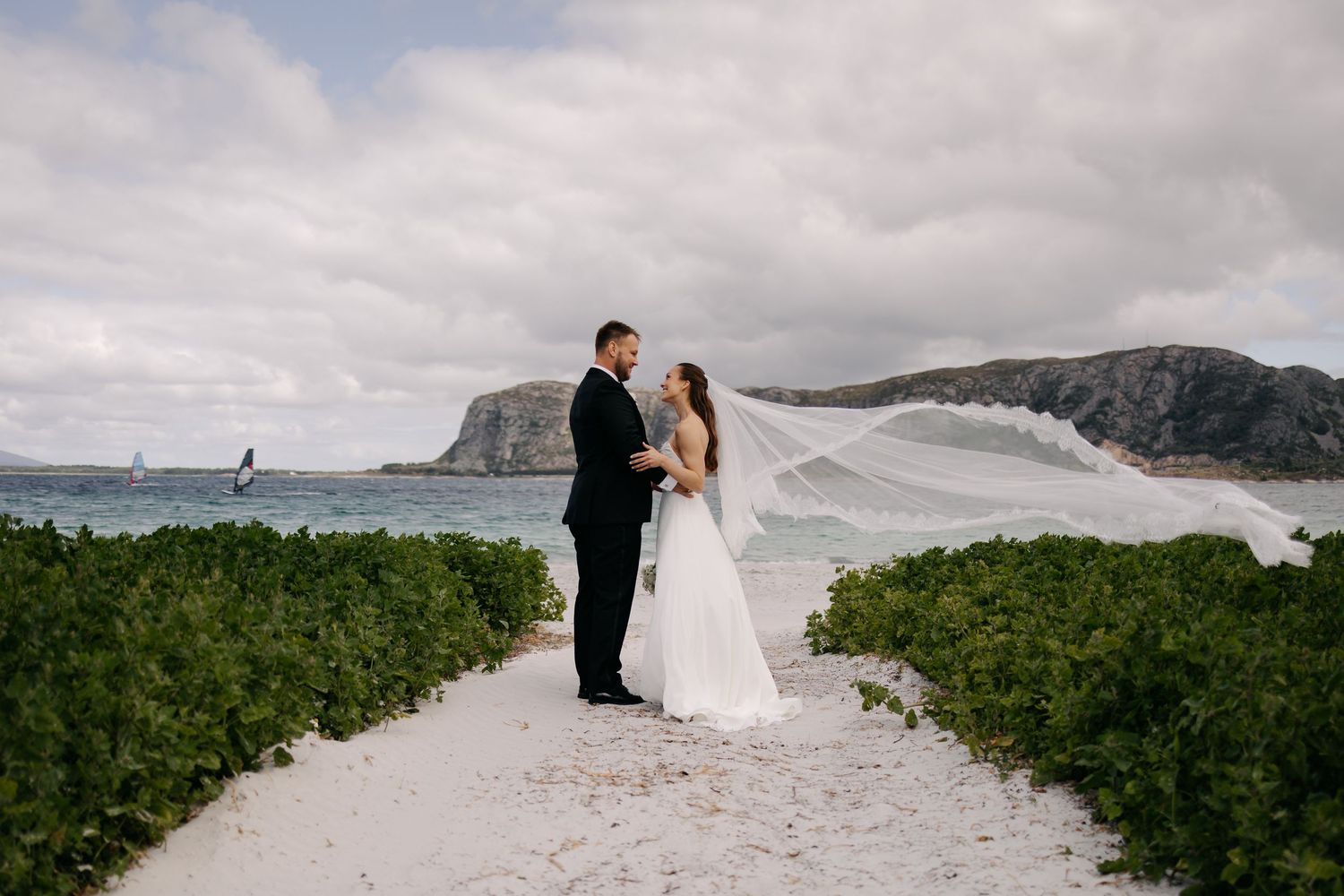 Fotograf Julie Tørrissen, bryllup, Ålesund, Giske
