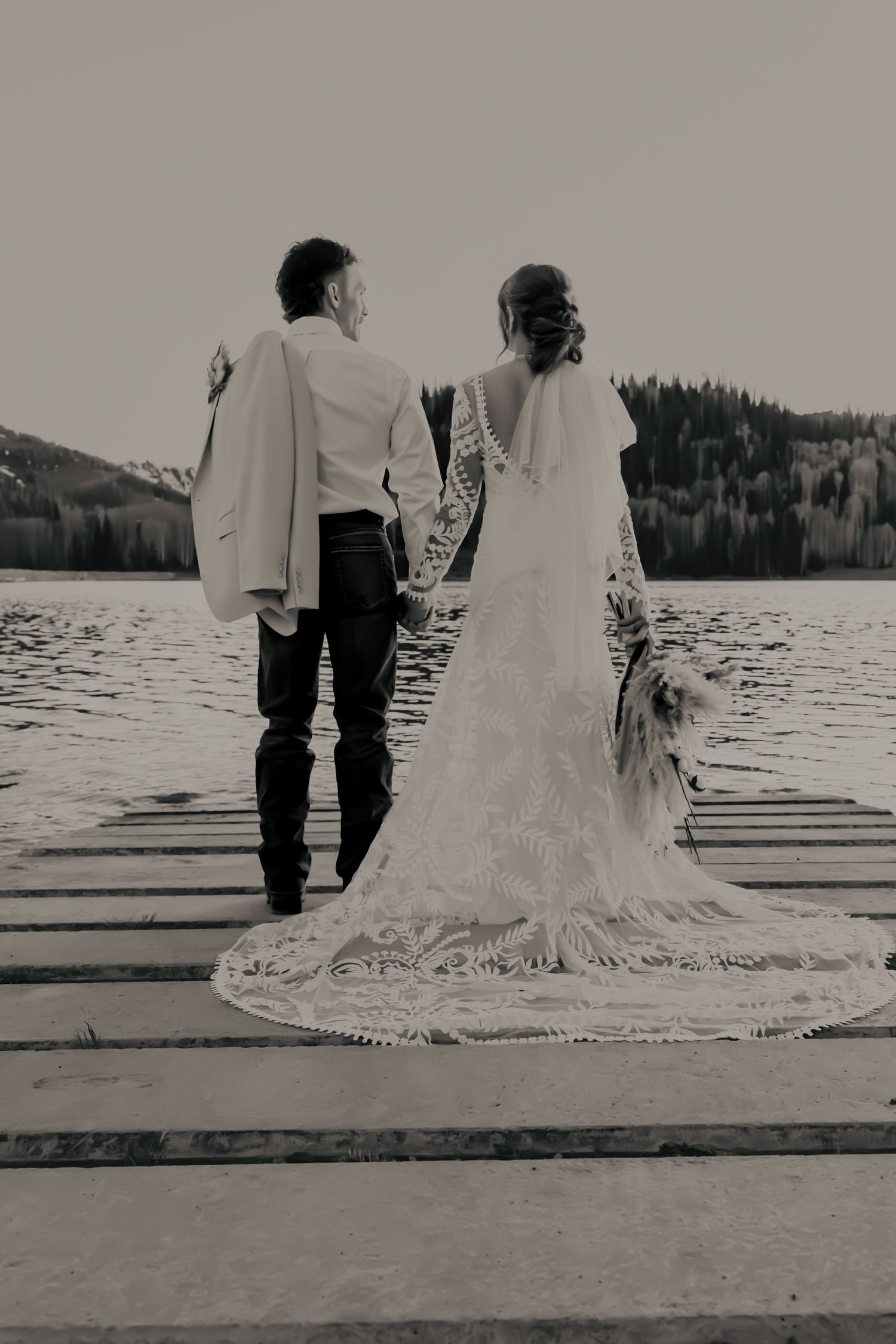 Sanpete County Photographer, Couples Photography, Utah Wedding Photographer, Central Utah Photographer, First Look Photoshoot
