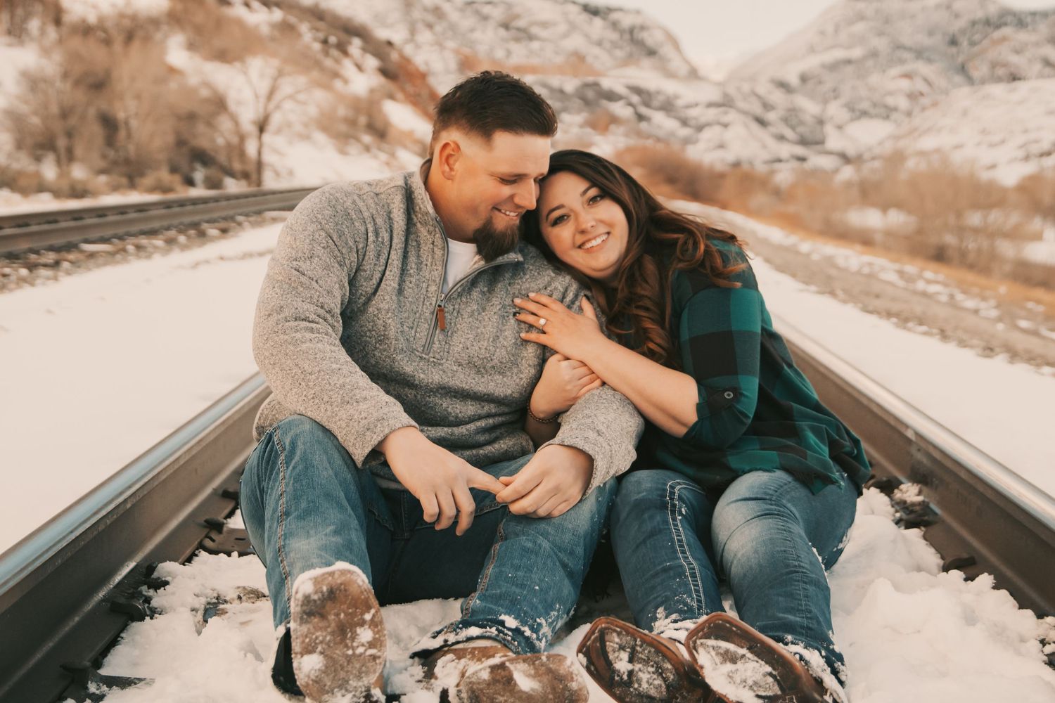 Sanpete County Photographer, Couples Photography, Utah Wedding Photographer, Central Utah Photographer, Engagement Poses
