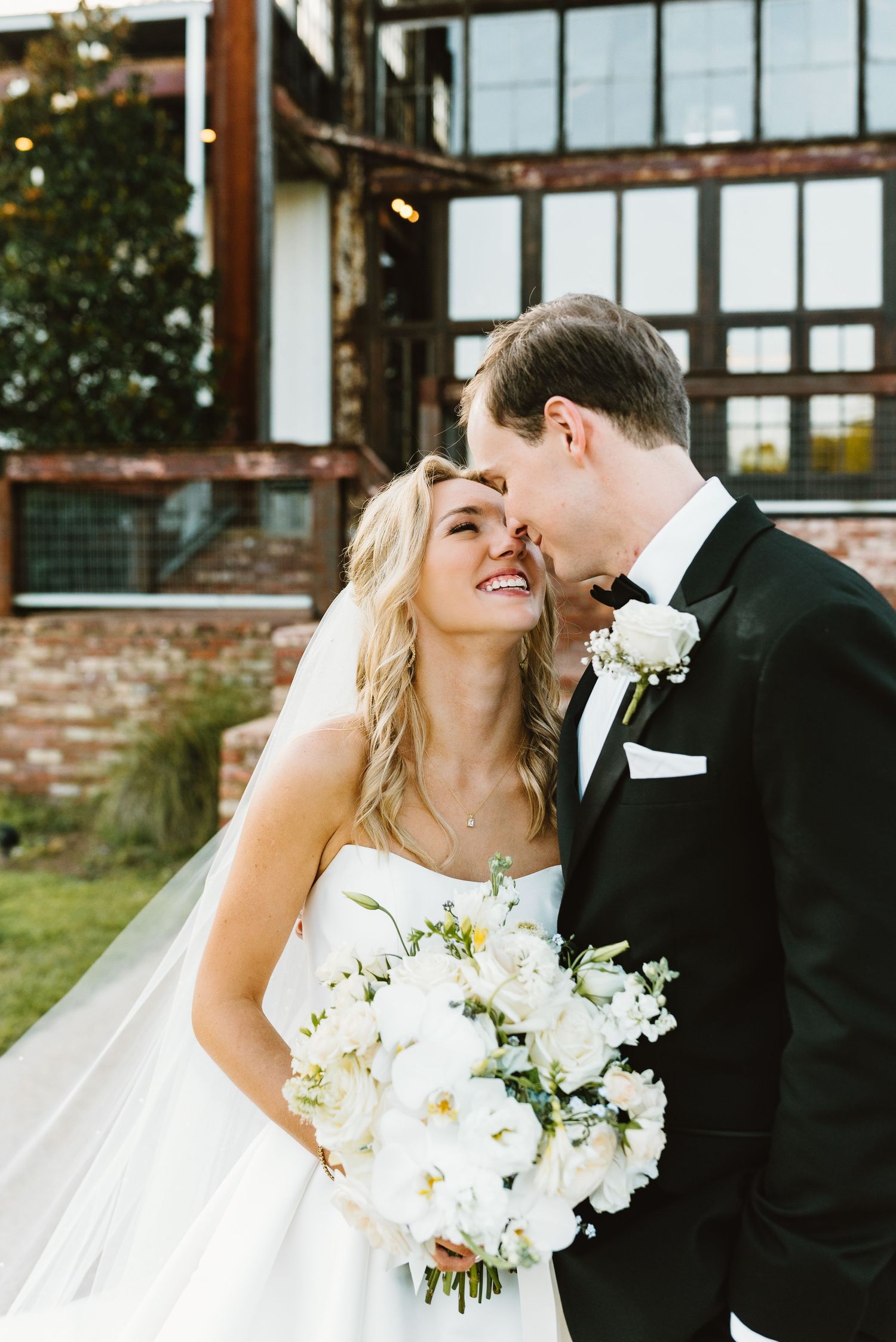 Romantic wedding couple shares intimate moments in a series of candid photos with white floral bouquet.