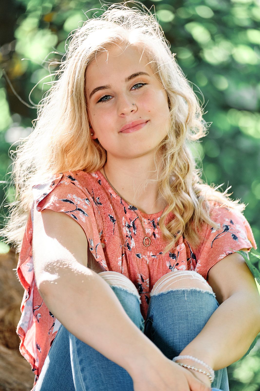 Young woman posing for her senior portrait - Green Bay Wisconsin Senior Portrait Photography.