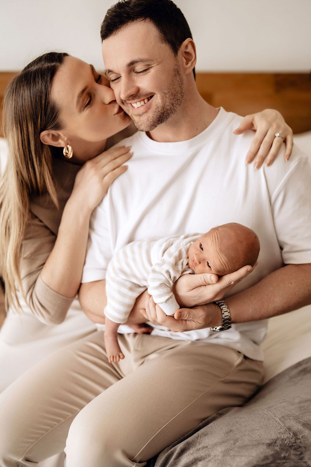 newborn photography dubai