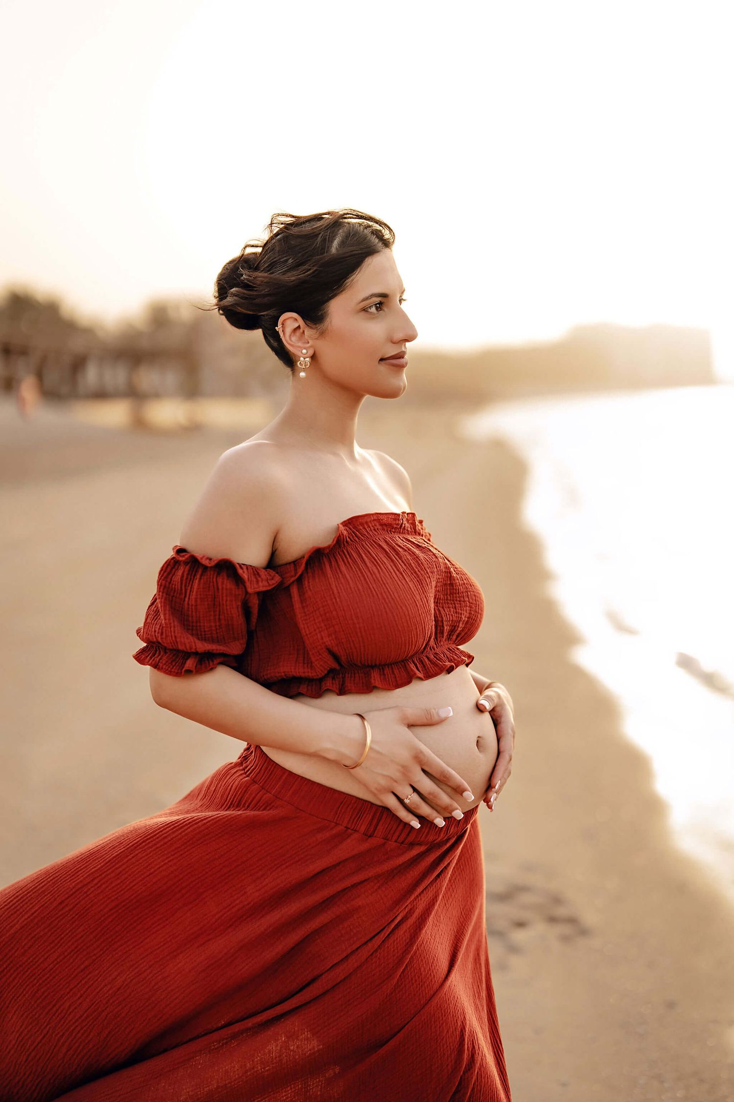 maternity photoshoot dubai