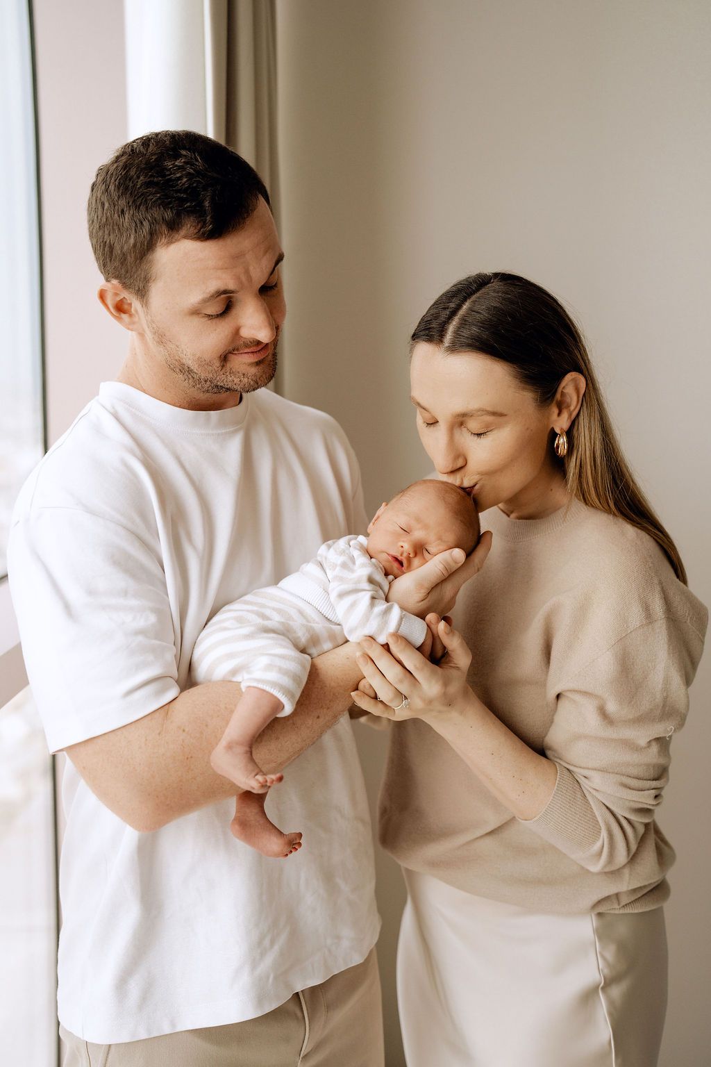 newborn photographer uae