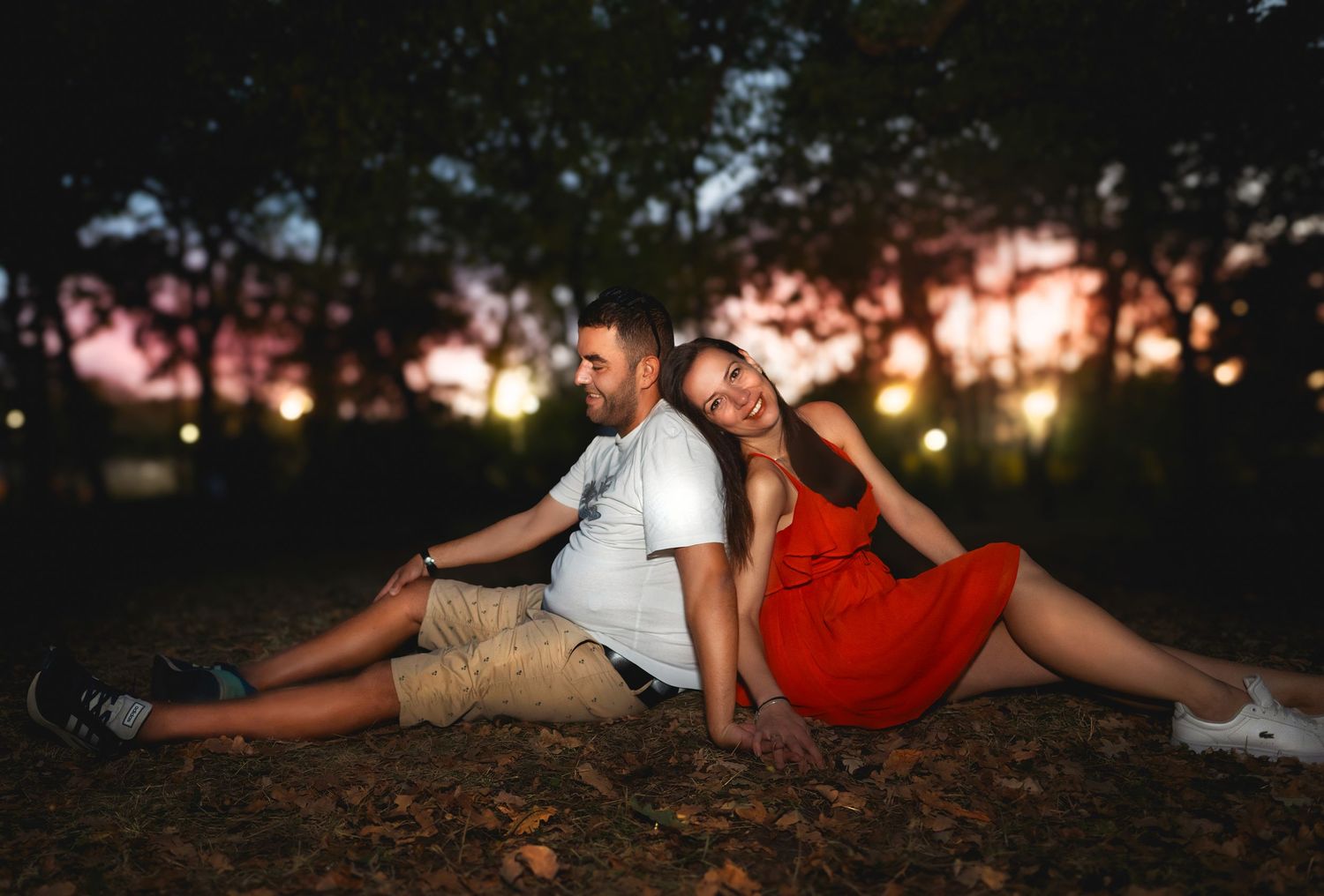 Engagement photos at sunset, fall love Wayne PA