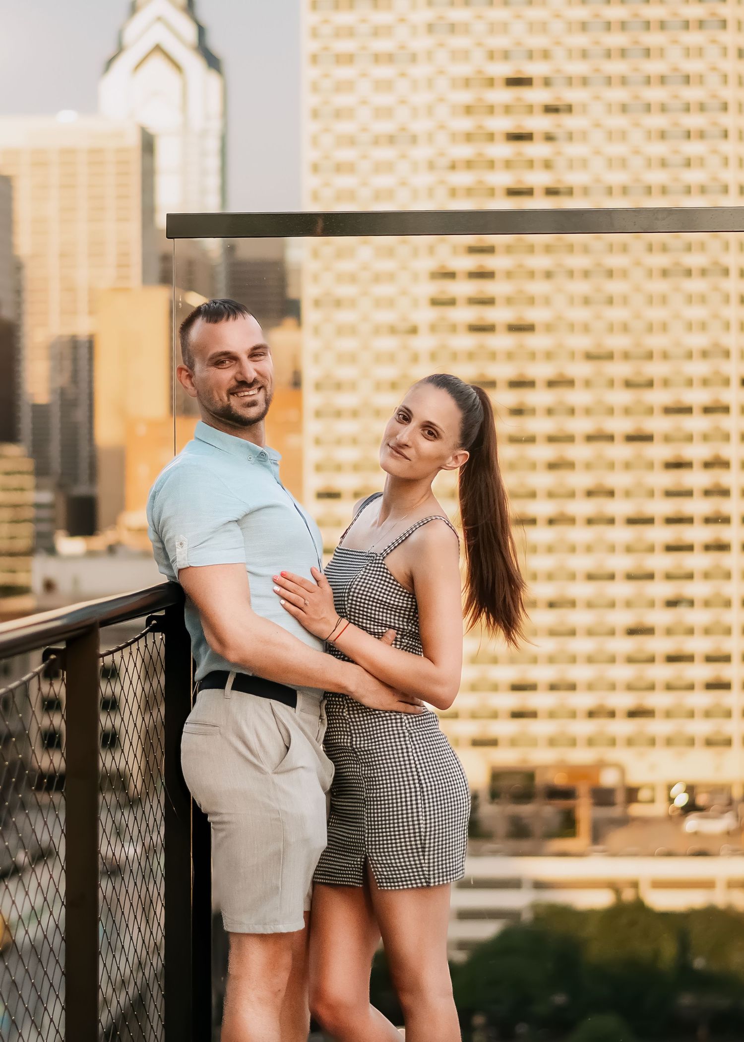 a couple in love at Cira Green Philadelphia family photographer