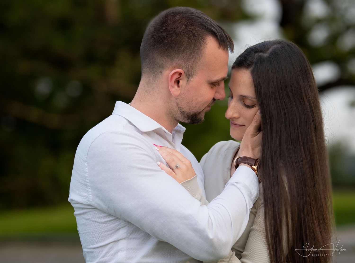 engagement session in the park