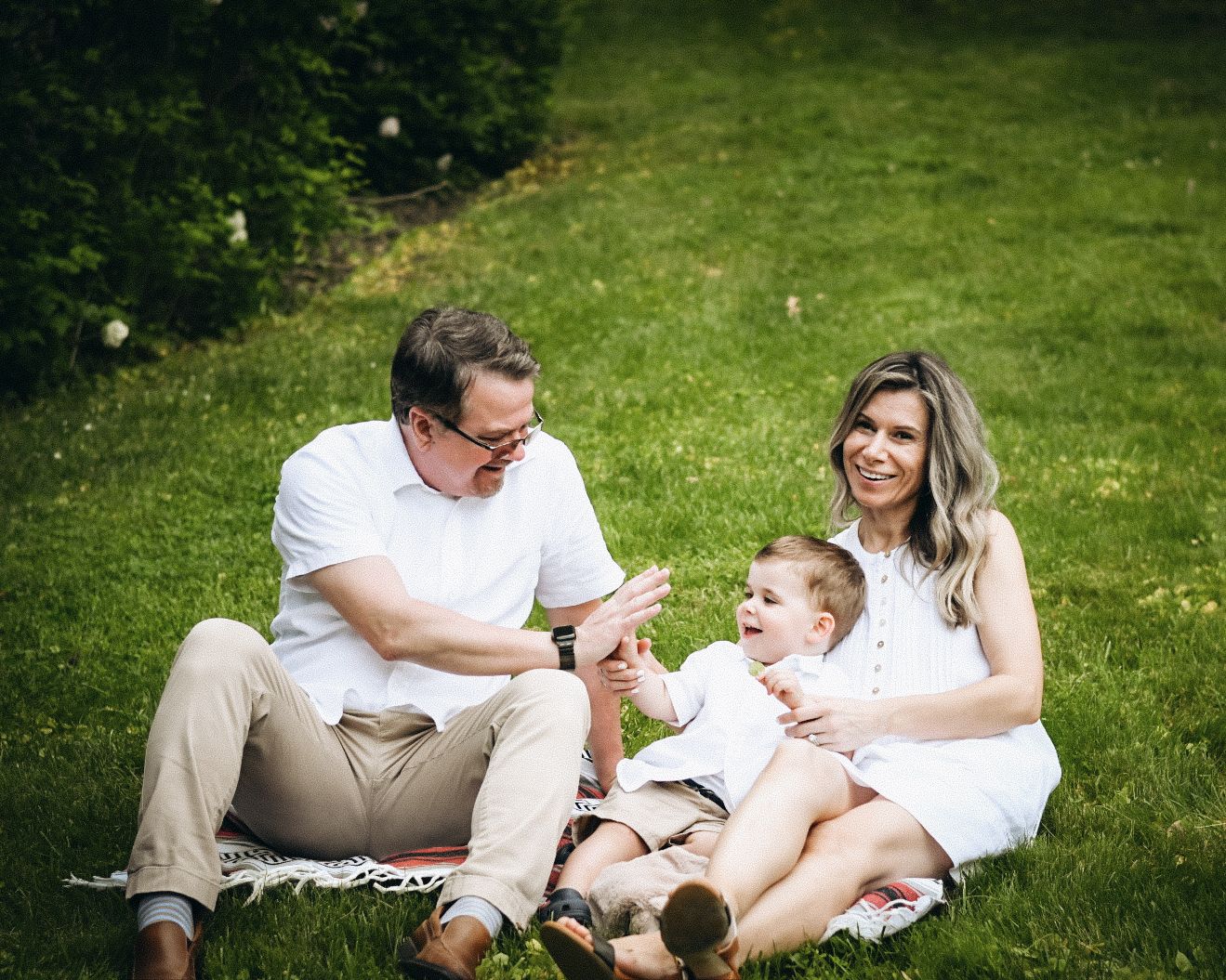 family candid spring portraits