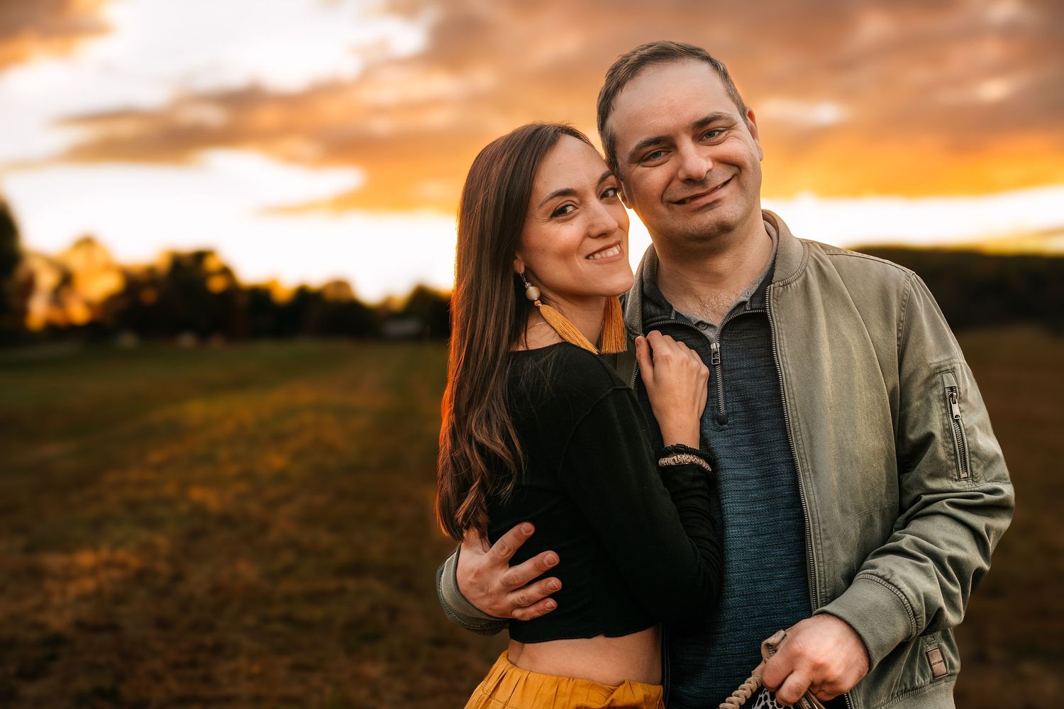 Family portraits  at sunset, fall love at Valley Forge Park, King of Prussia PA Wayne PA