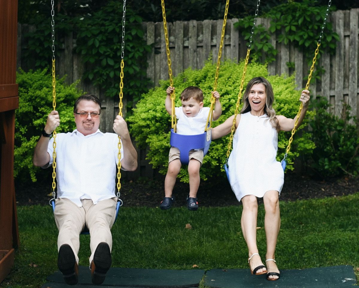 family candid spring portraits