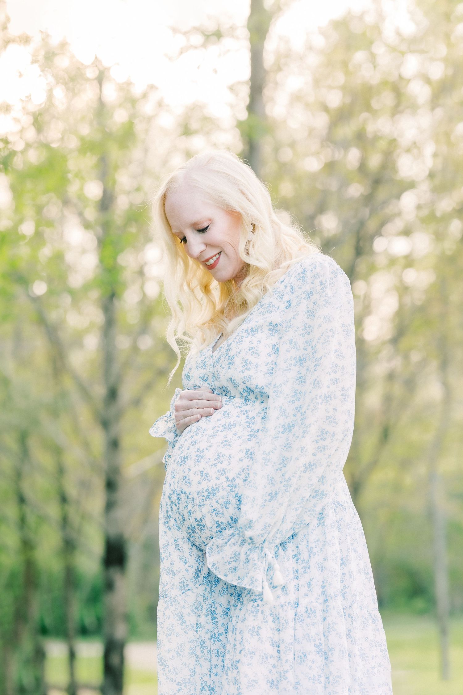 Greenville Maternity Photographer. Spartanburg Maternity Photographer. Asheville Maternity Photographer. Update SC Photographer.