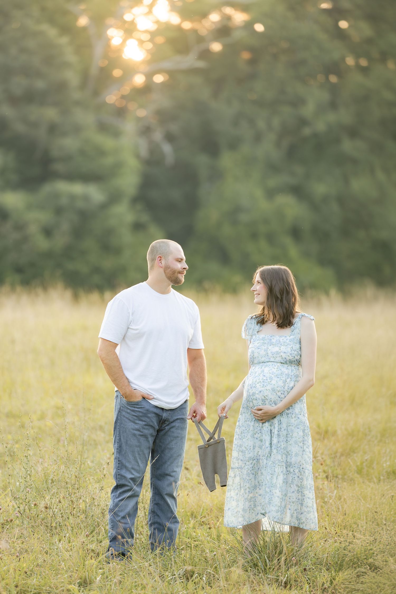 Greenville Maternity Photographer. Spartanburg Maternity Photographer. Asheville Maternity Photographer. Update SC Photographer.