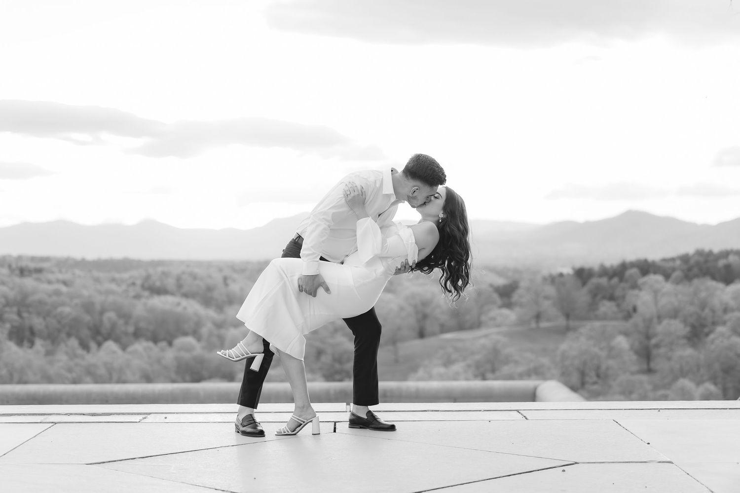 Greenville SC Photographer. Greenville Wedding Photography. Greenville Engagement Photography. Greenville Engagement Session. GVL Wedding.