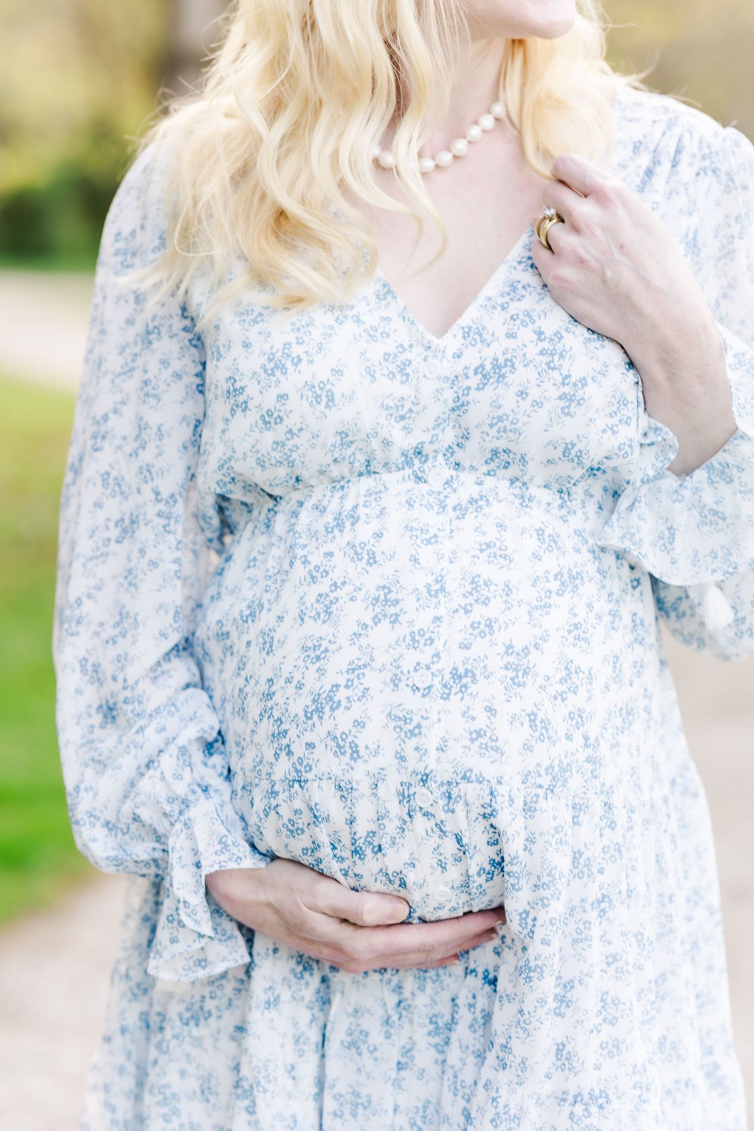 Greenville Maternity Photographer. Spartanburg Maternity Photographer. Asheville Maternity Photographer. Update SC Photographer.