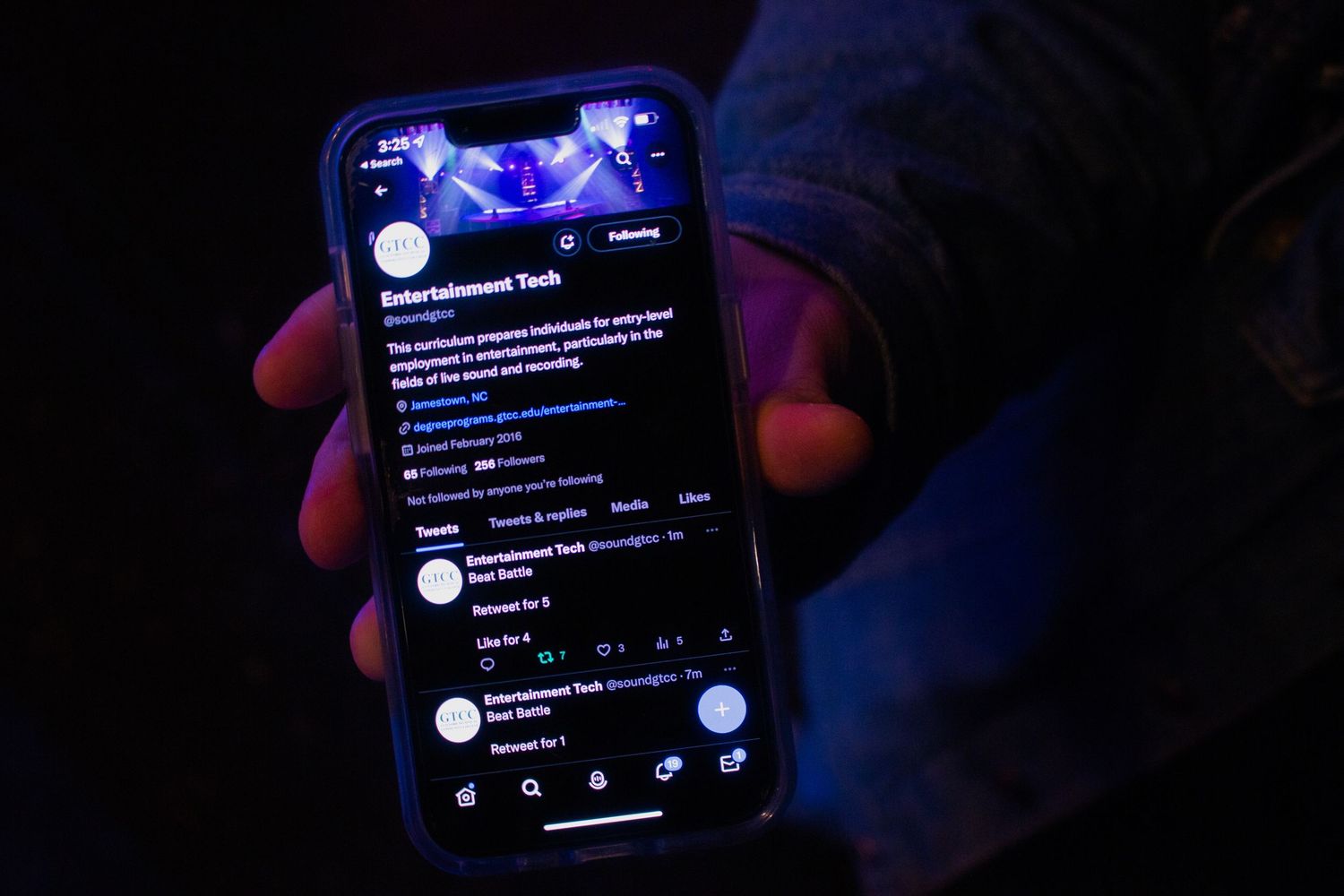 Phone - Social media GTCC
