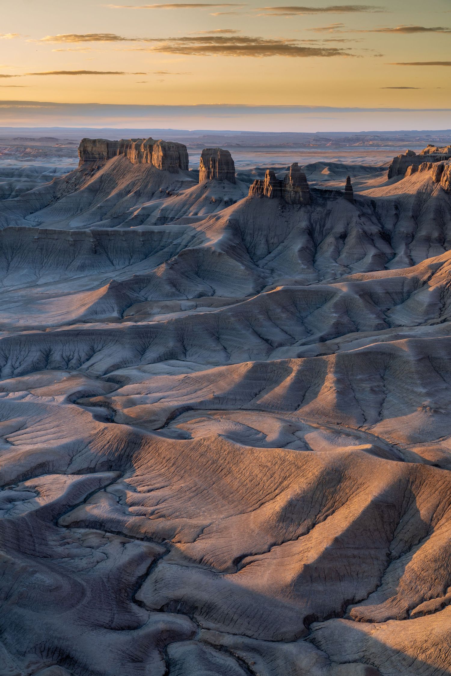 Hanksville Swing Arm City photography desert hills sunset photographer Jenny Casad Moonscape Overlook