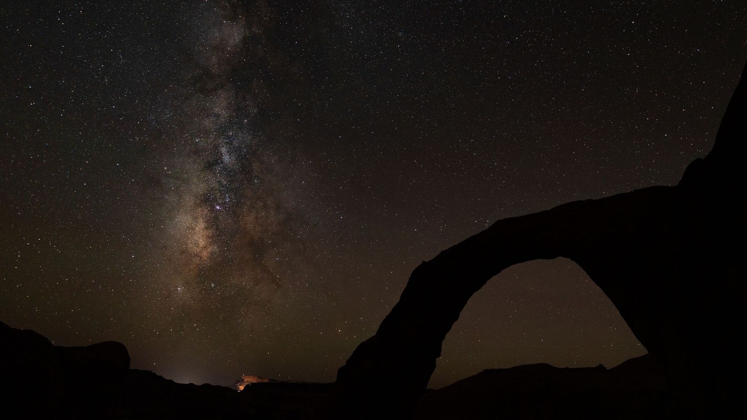 Corona Arch Milky Way Utah red rocks sandstone cliff walls