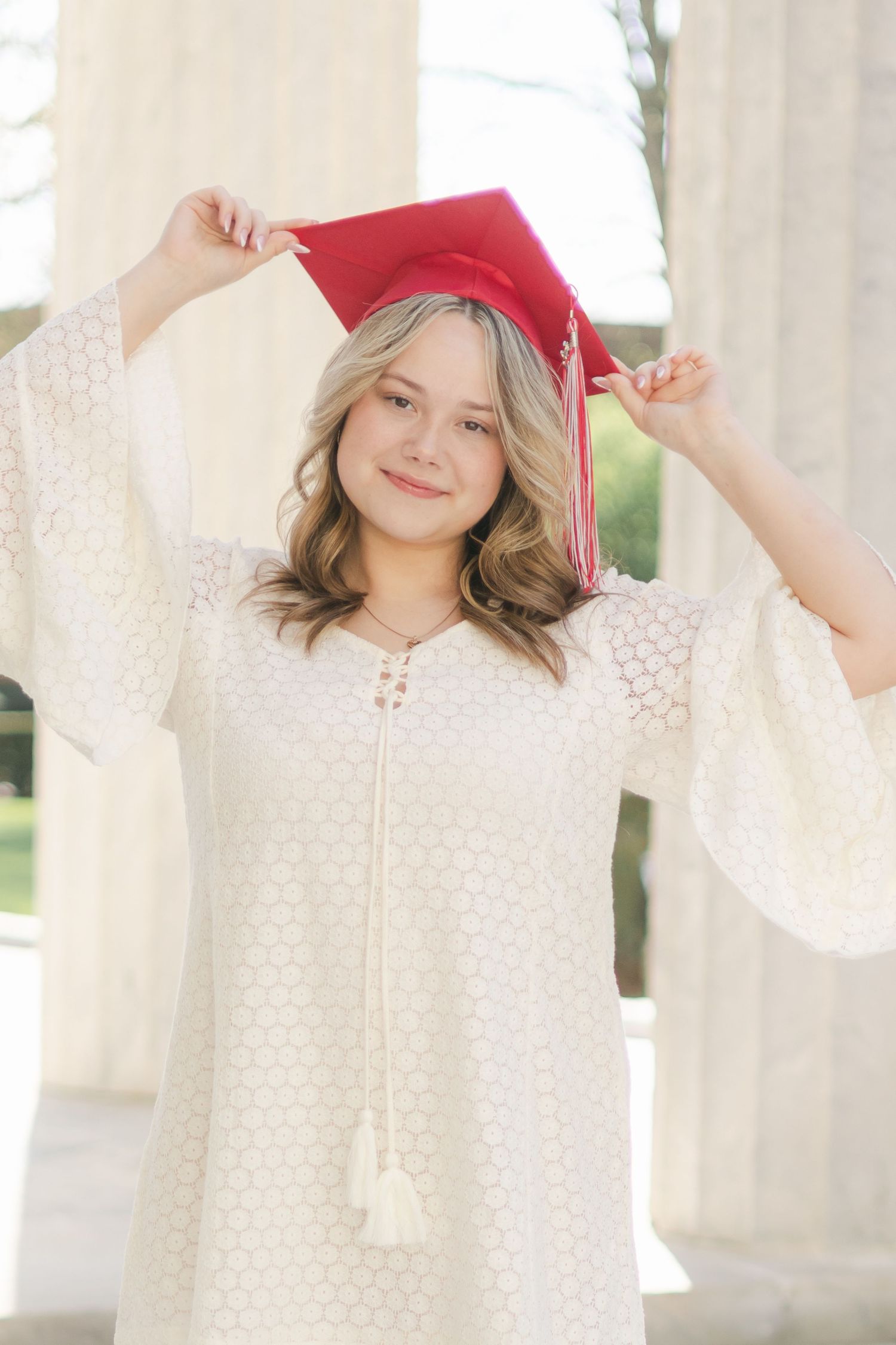 Cook Creative Photography serves Columbus, Ohio and beyond.  Graduation portraits