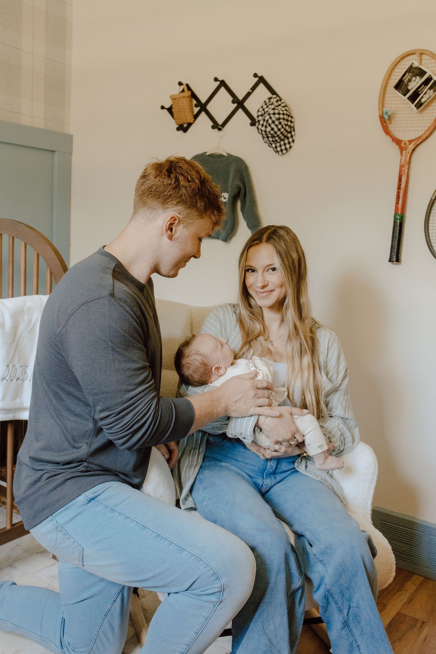 Cook Creative Photography serves Columbus, Ohio and beyond.  Newborn in home session