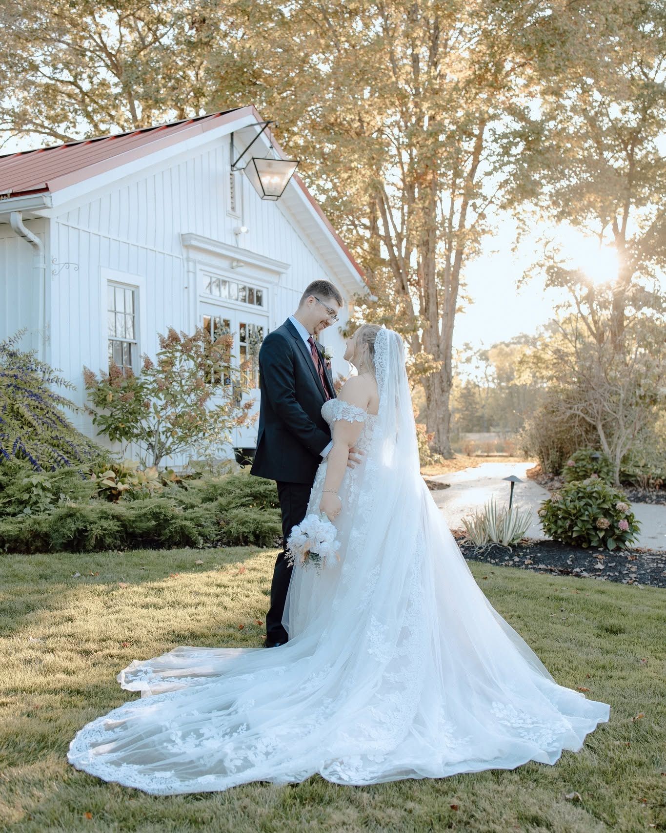 Wedding photography. Columbus wedding photographer, Cook Creative Photography