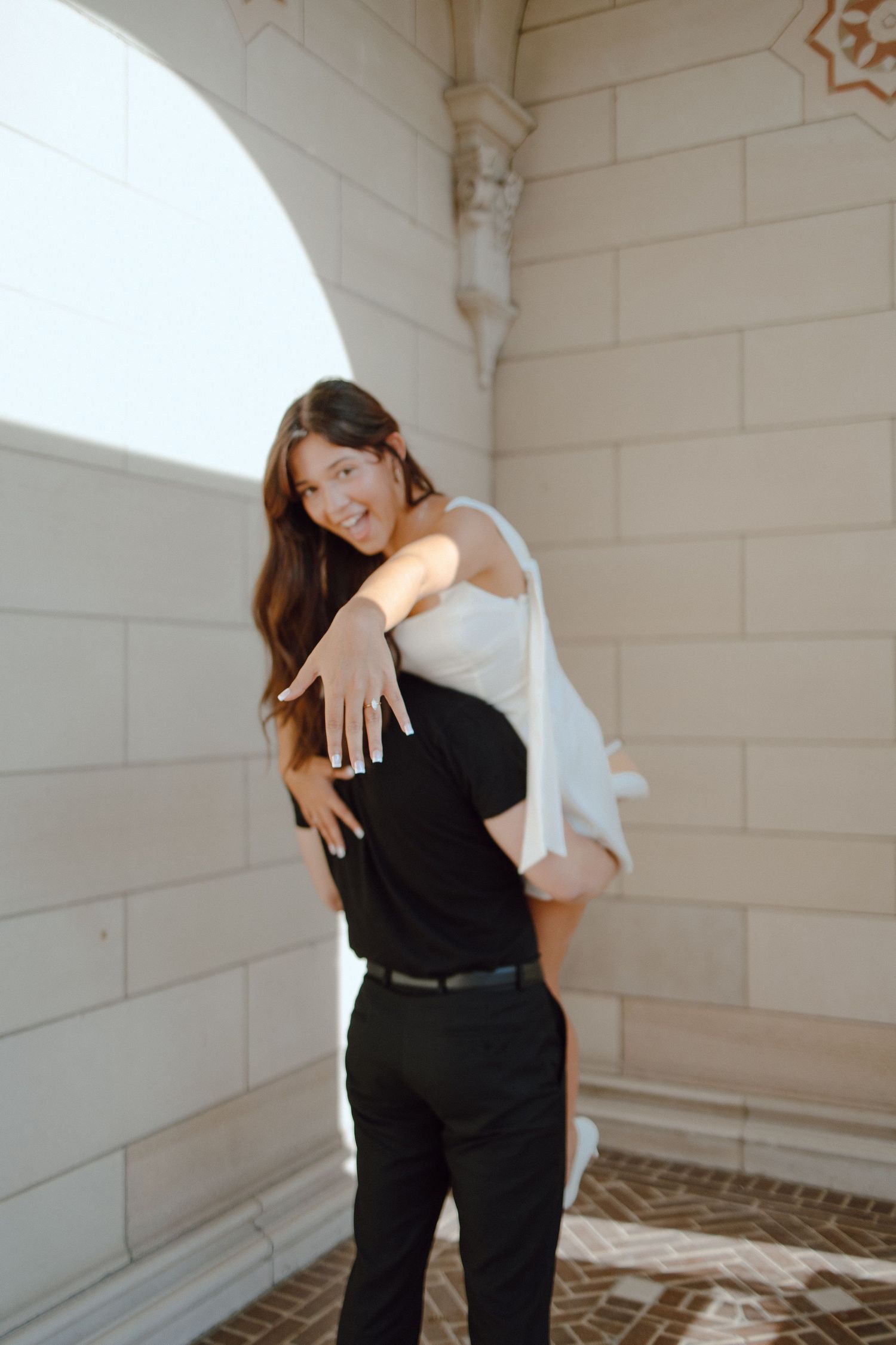 Cook Creative Photography serves Columbus, Ohio and beyond.  Couples session