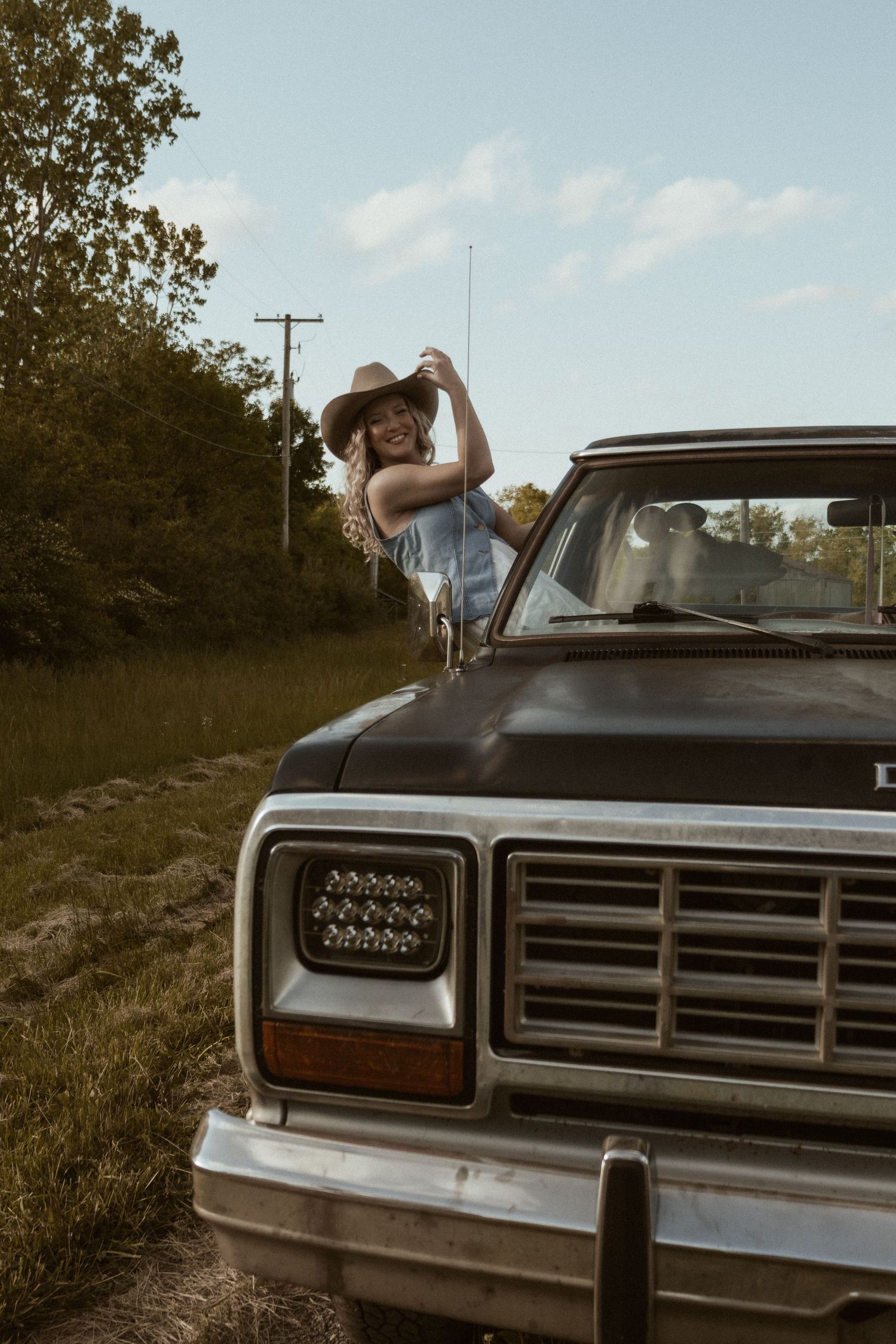Cook Creative Photography serves Columbus, Ohio and beyond.  Couples session