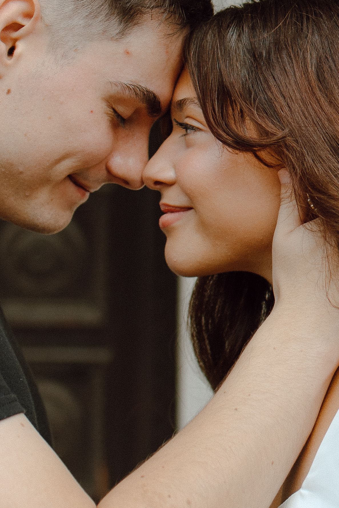 Cook Creative Photography serves Columbus, Ohio and beyond.  Engagement session