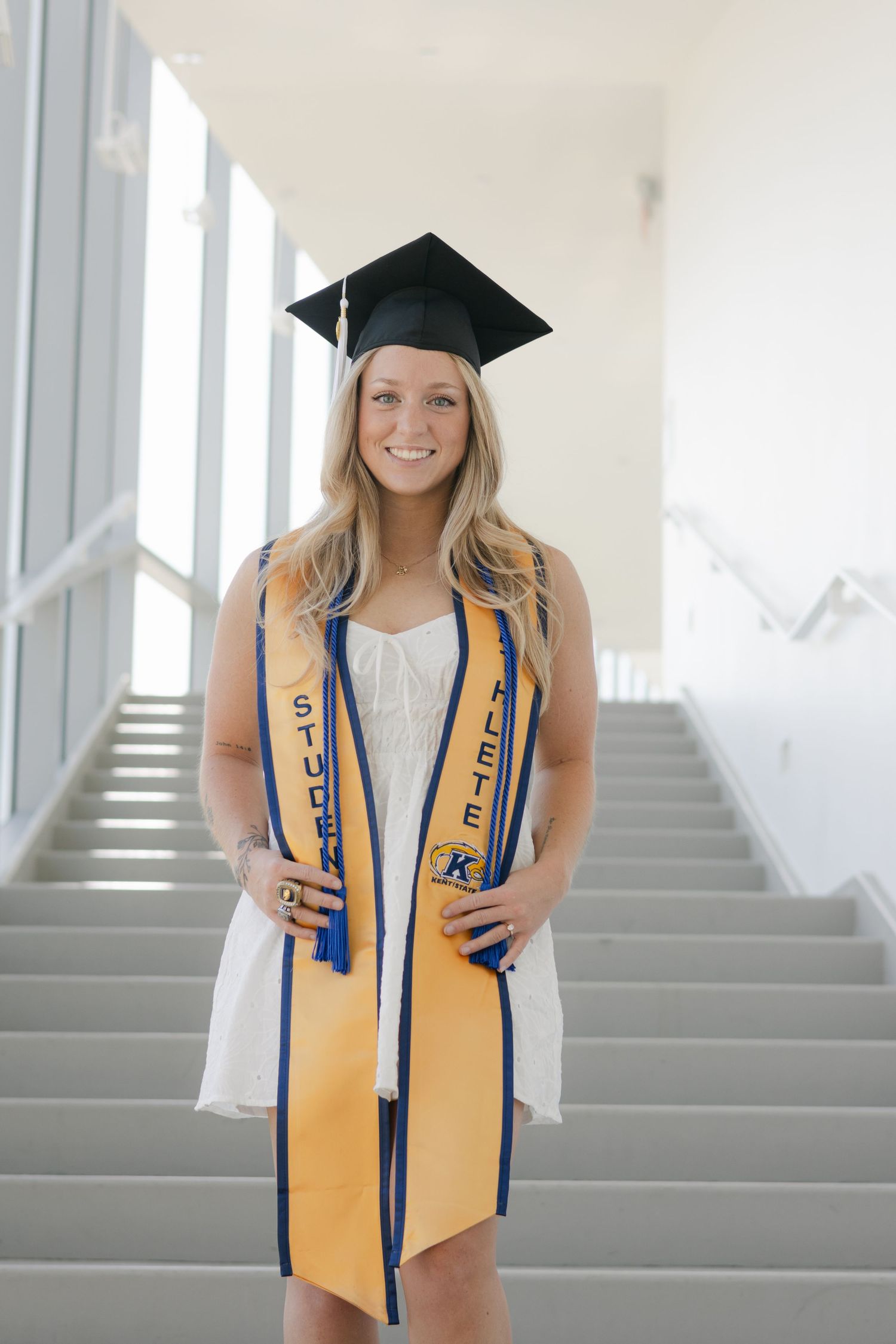 Cook Creative Photography serves Columbus, Ohio and beyond.  Graduation session
