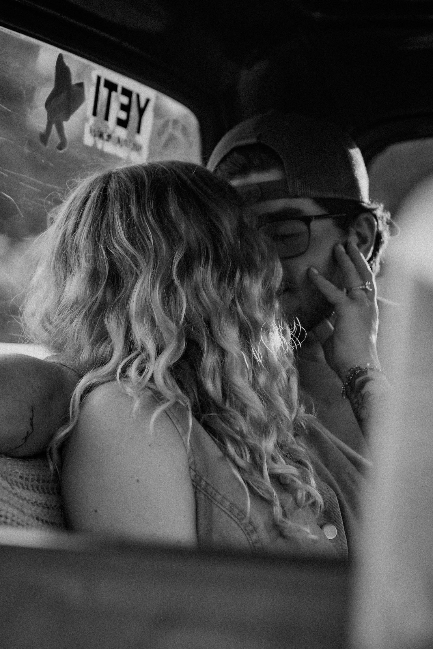 Cook Creative Photography serves Columbus, Ohio and beyond.  Couples session