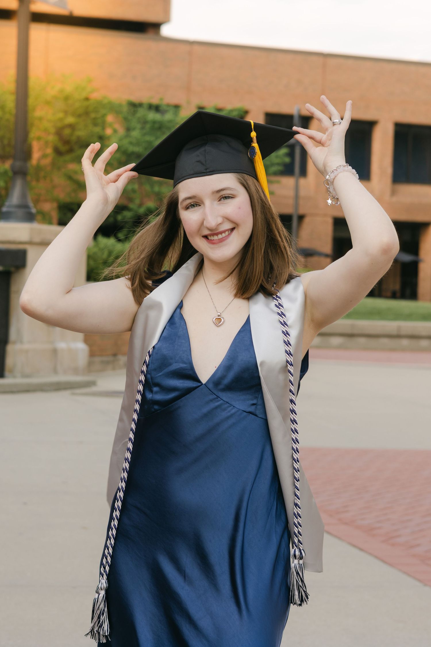 Cook Creative Photography serves Columbus, Ohio and beyond.  Graduation portraits