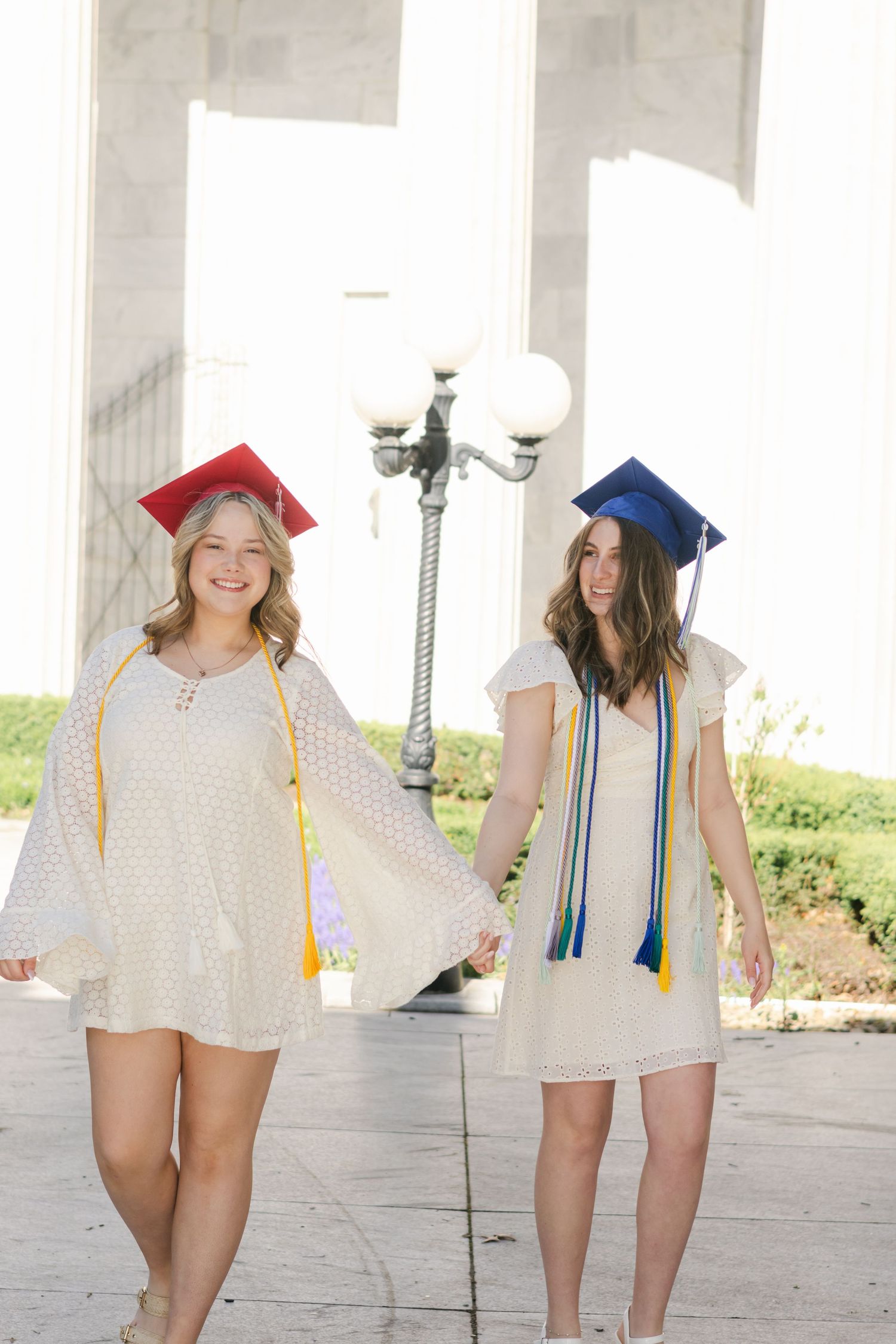 Cook Creative Photography serves Columbus, Ohio and beyond.  Graduation portraits