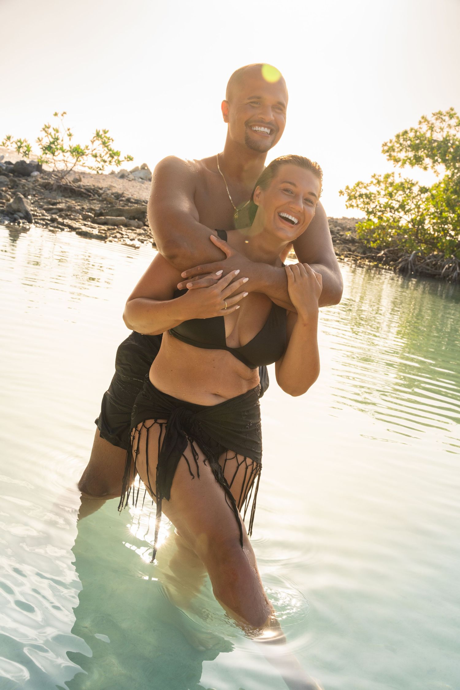 Couple photoshoot in the Caribbean, Curaçao nature / Romantische fotoshoot op Curacao in de natuur.