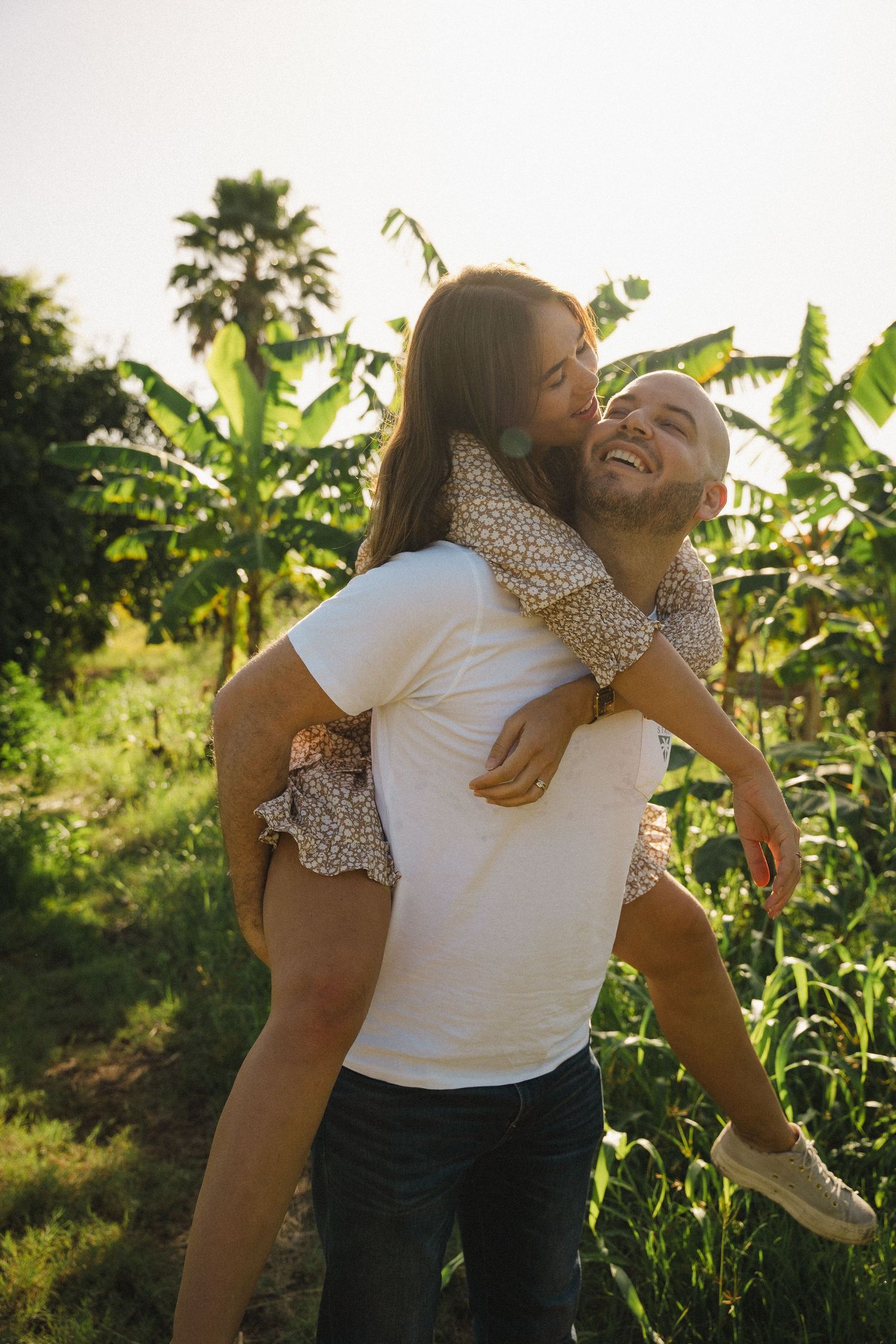 Natural and spontaneous couple shoot on Curacao / Natuurlijke en spontane fotoshoot op Curacao.