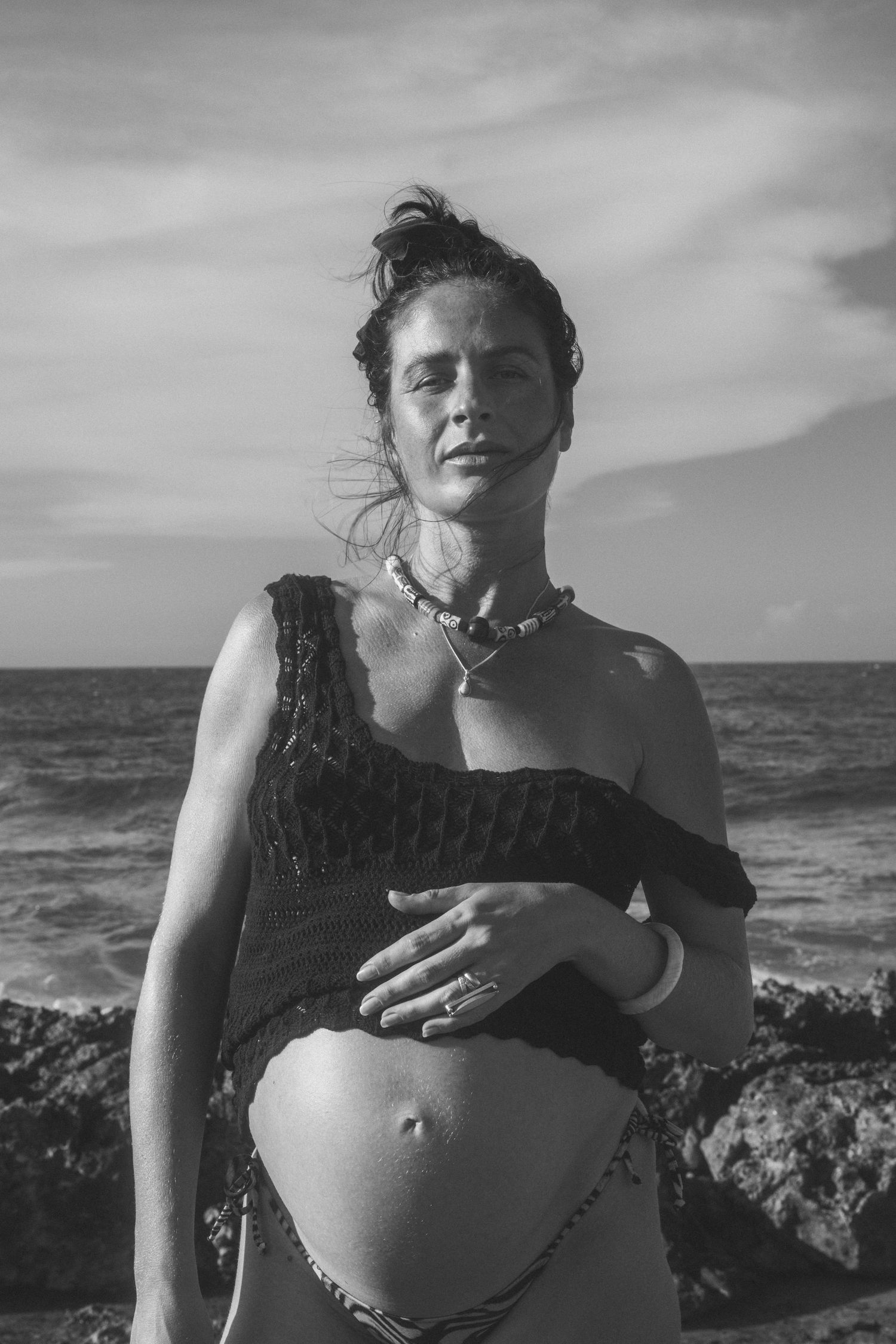 Pregnancy shoot in the Caribbean nature Curaçao / zwangerschaps fotoshoot op Curacao in de natuur.