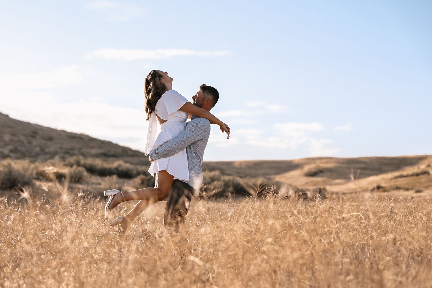 lifestyle photography documentary true to color molly vincent photography idaho boise meridian couples engagement senior grad mission utah