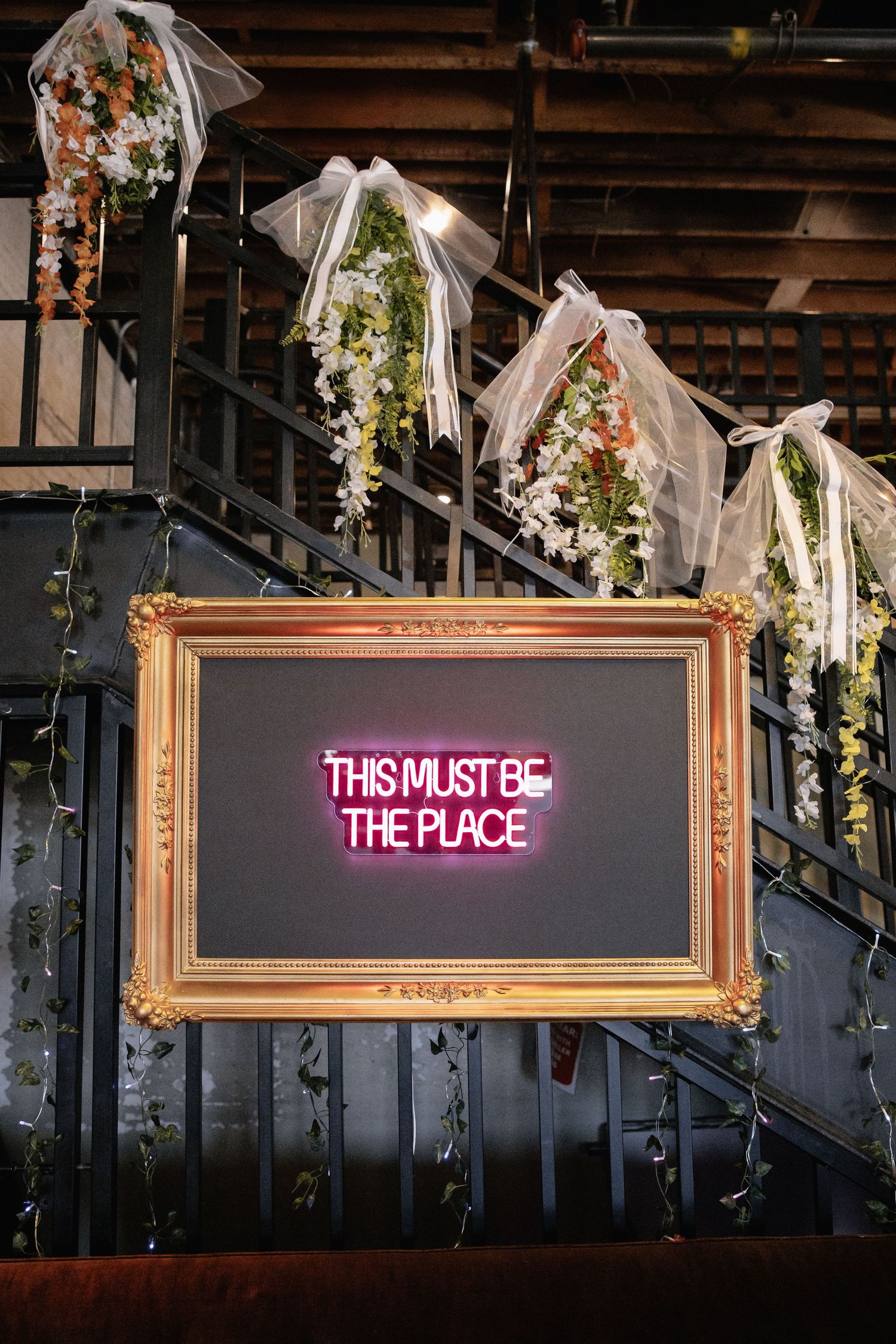 a vintage retro spring wedding at boise linen building by molly vincent photography idaho meridian nampa caldwell kuna