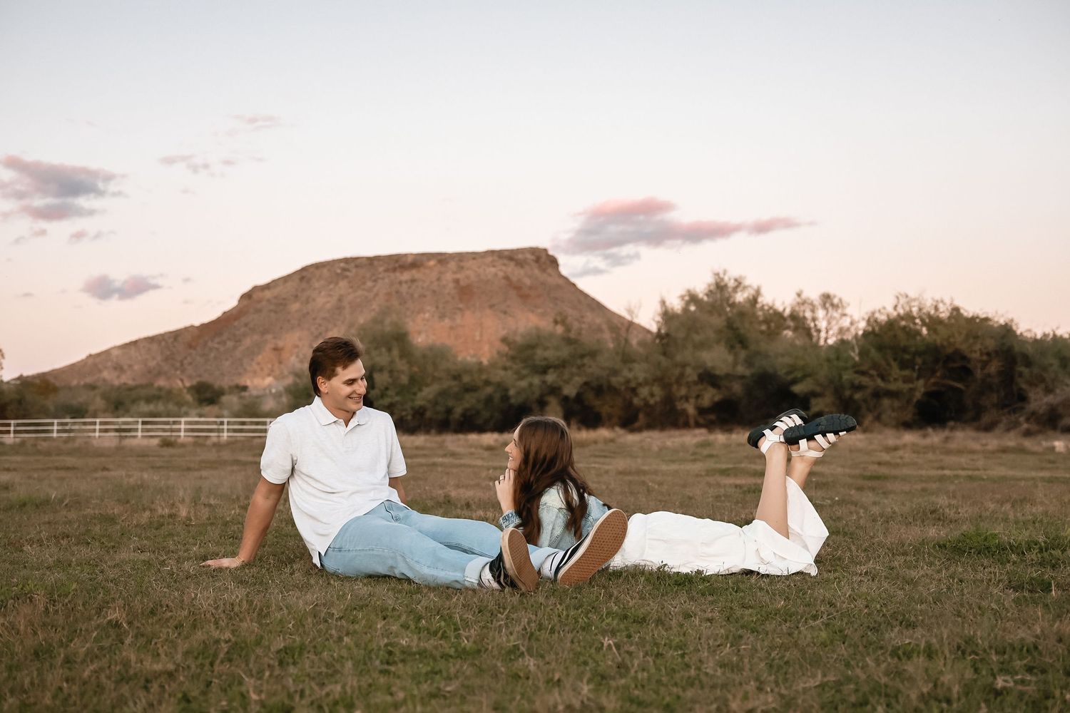 lifestyle photography documentary true to color molly vincent photography idaho boise meridian couples engagement senior grad mission utah