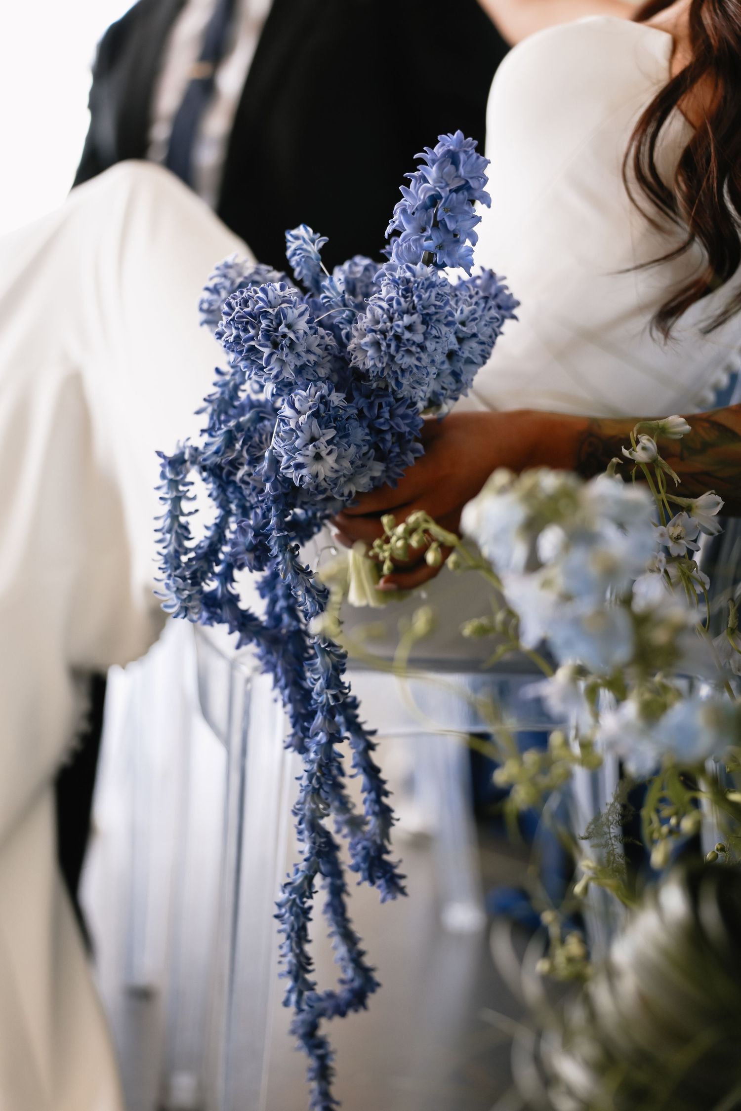 Blue Hour Editorial with The Mountain Aisle at Deet Flat Ranch in Nampa Idaho by Molly Vincent Photography luxury editorial blue wedding