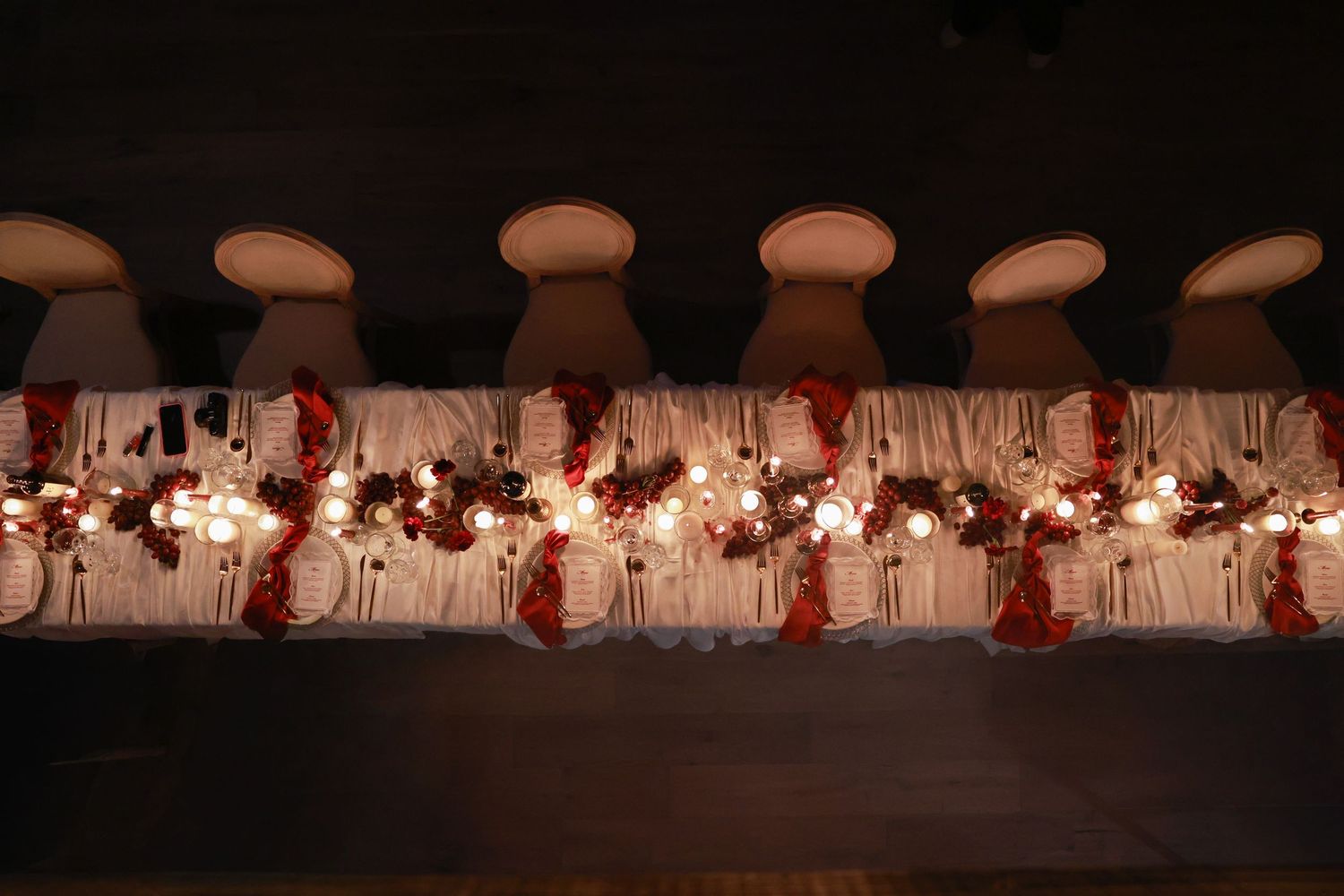 red winter wedding at deer meadows ranch in utah by molly vincent photography salt lake city tablescape drone