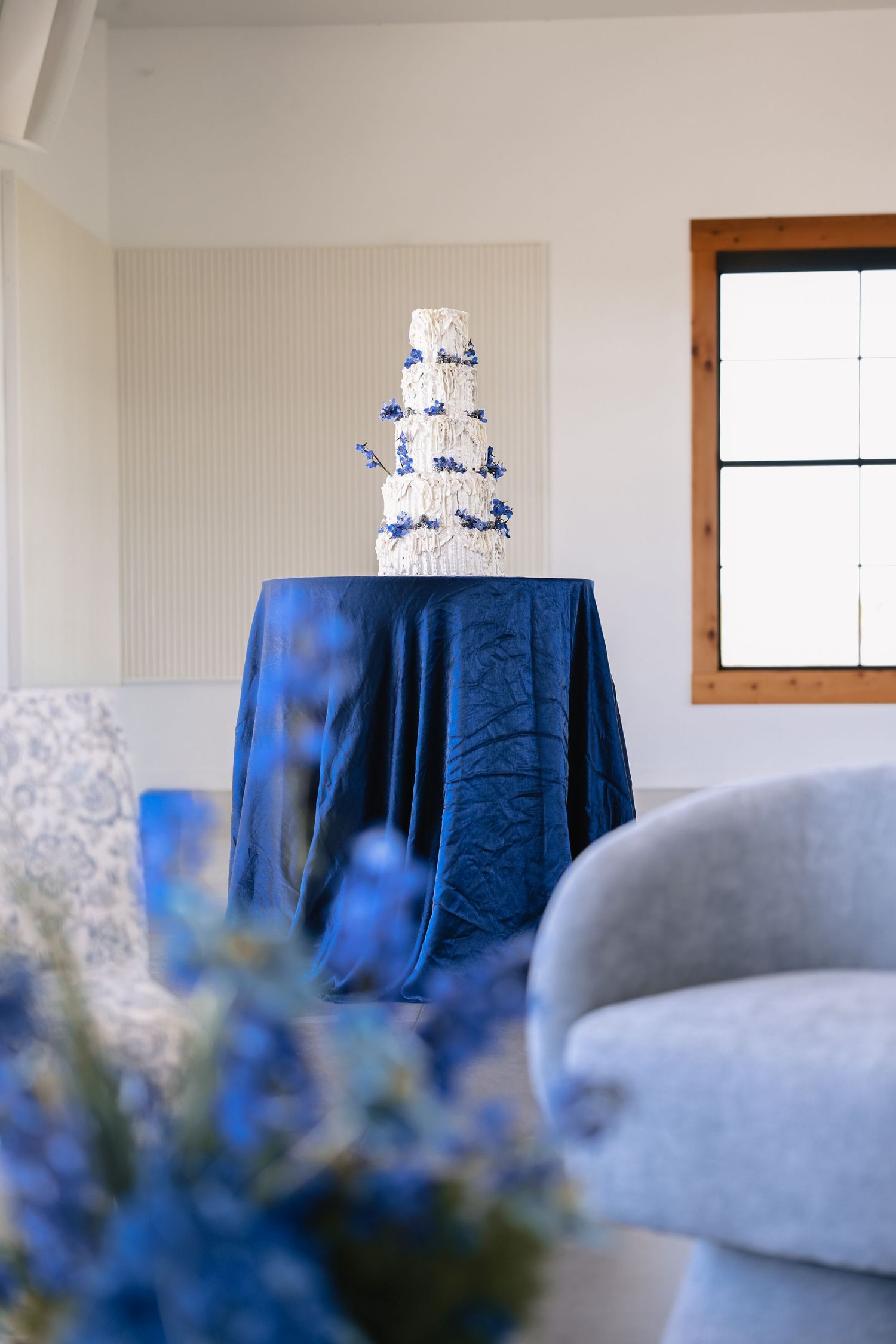 Blue Hour Editorial with The Mountain Aisle at Deet Flat Ranch in Nampa Idaho by Molly Vincent Photography luxury editorial blue wedding