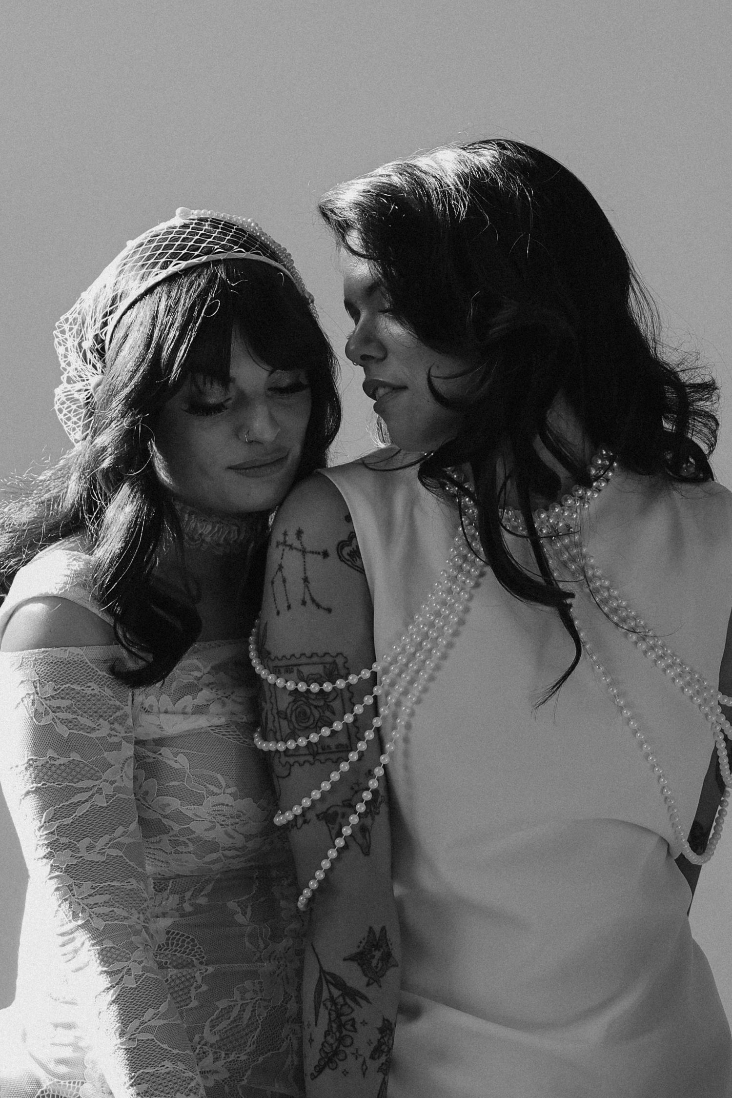 Vintage Kitsch Wedding at Studio Q queer gay lesbian couple by molly vincent photography idaho boise meridian nampa kuna caldwell