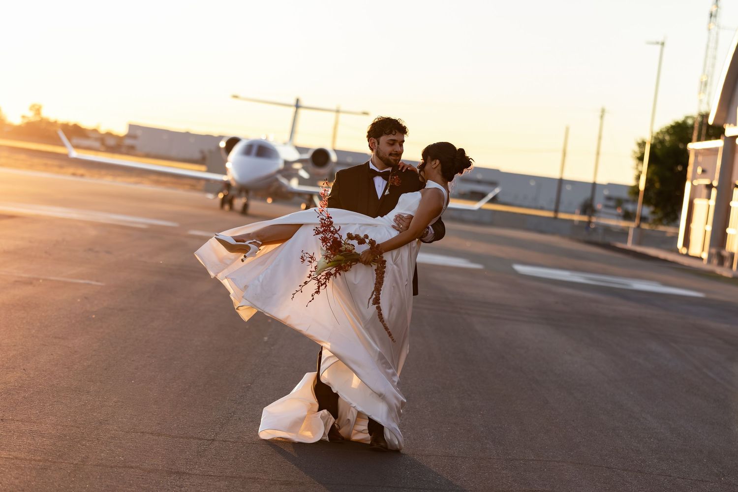 boise idaho meridian documentary editorial cinematic wedding couples engagement elopement photo photos molly vincent photography destination