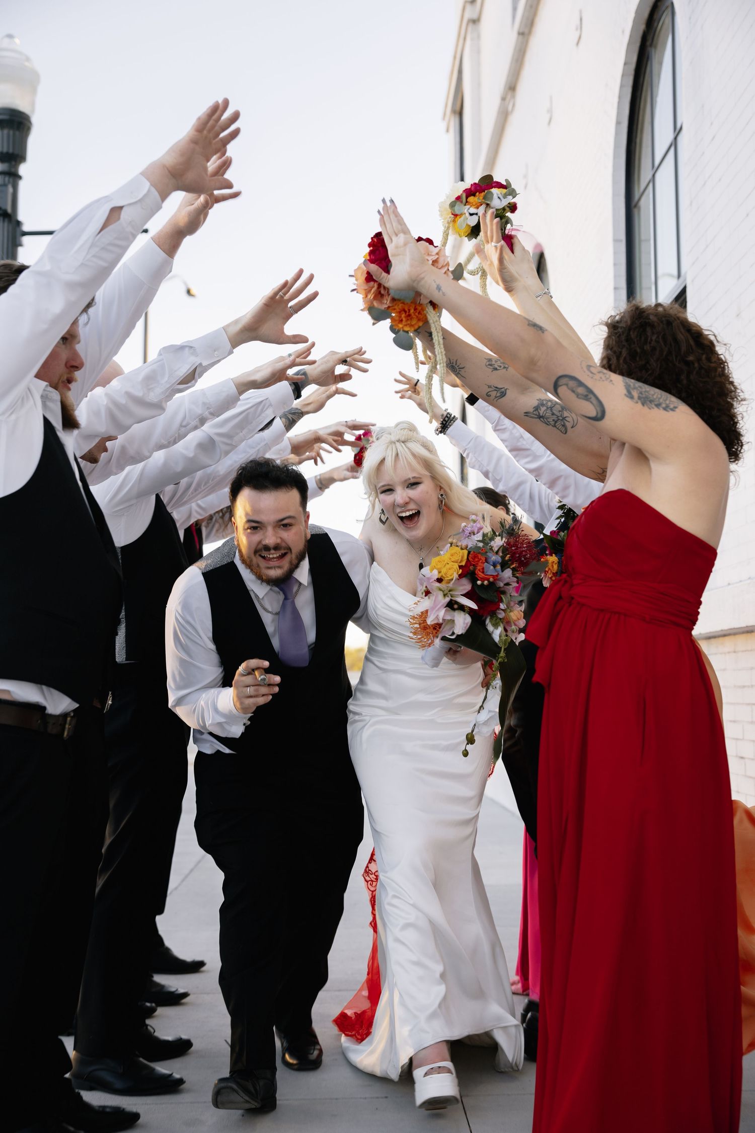 a vintage retro spring wedding at boise linen building by molly vincent photography idaho meridian nampa caldwell kuna