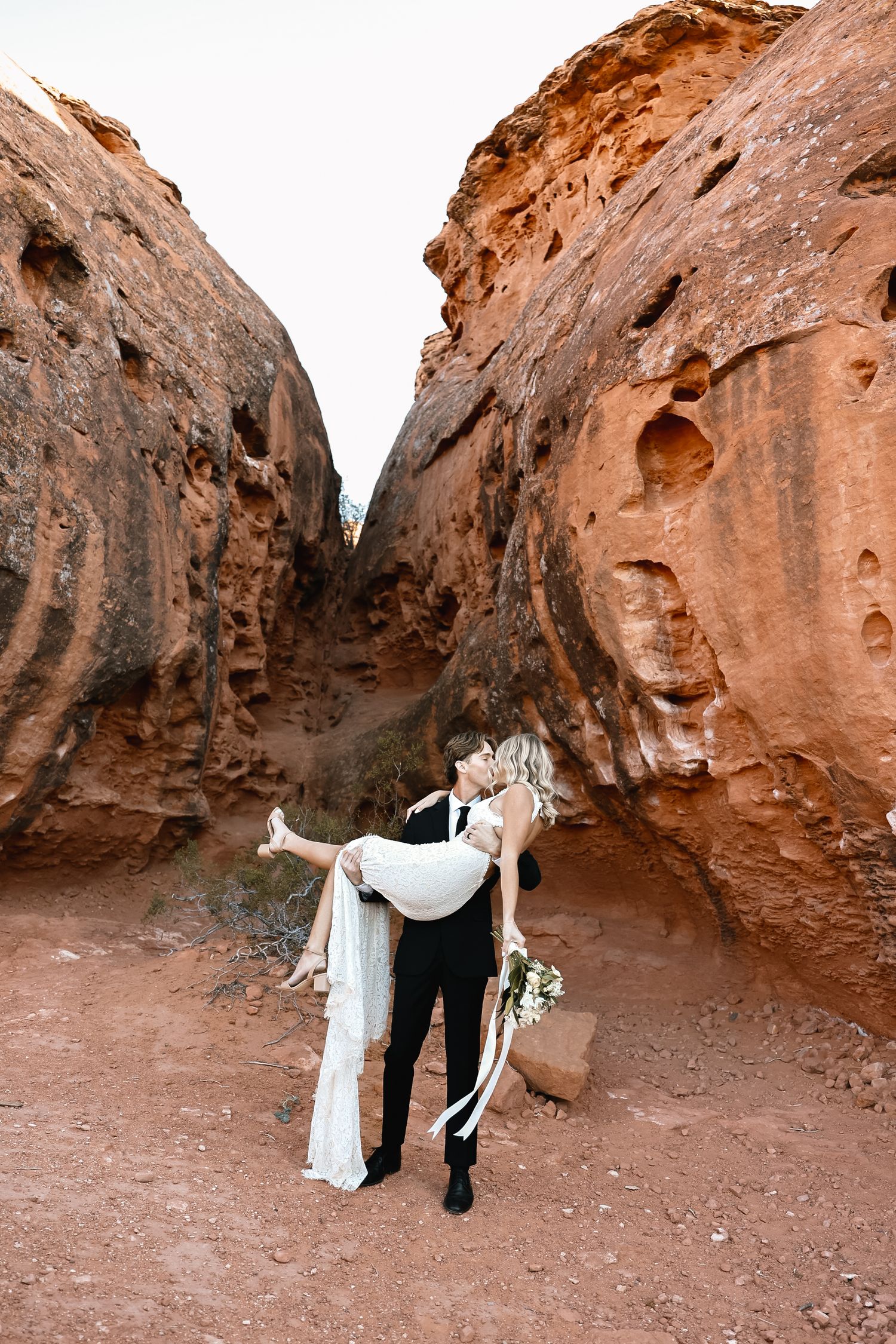lifestyle photography documentary true to color molly vincent photography idaho boise meridian couples engagement senior grad mission utah