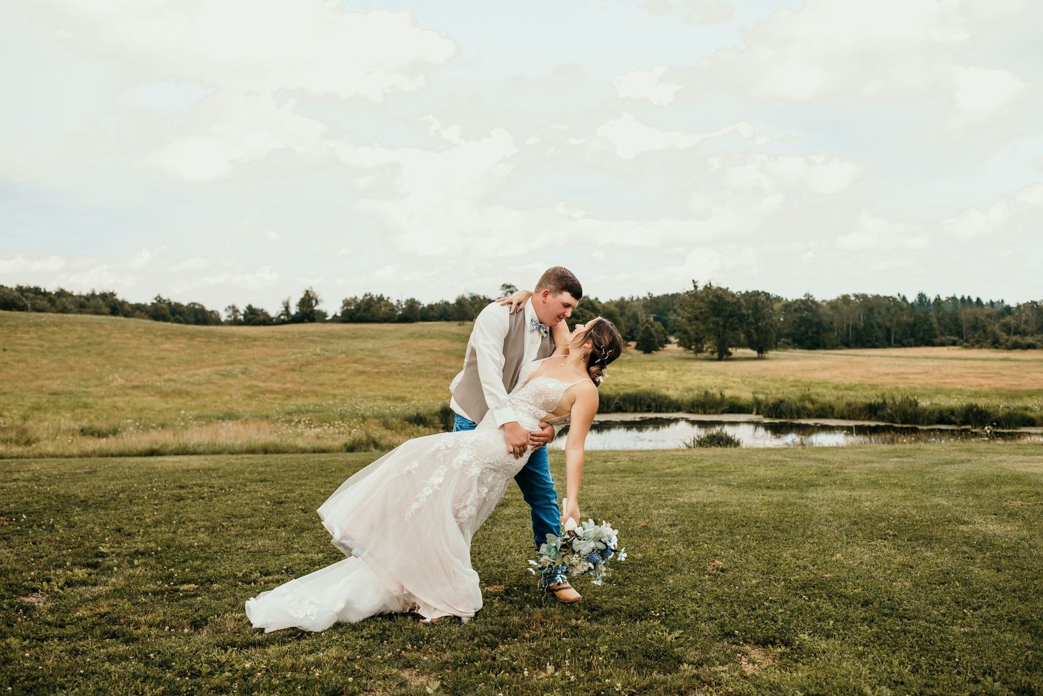 wedding photographer. Ocala photographer. Florida wedding photographer. travel wedding photographer. elopement photographer. NY wedding