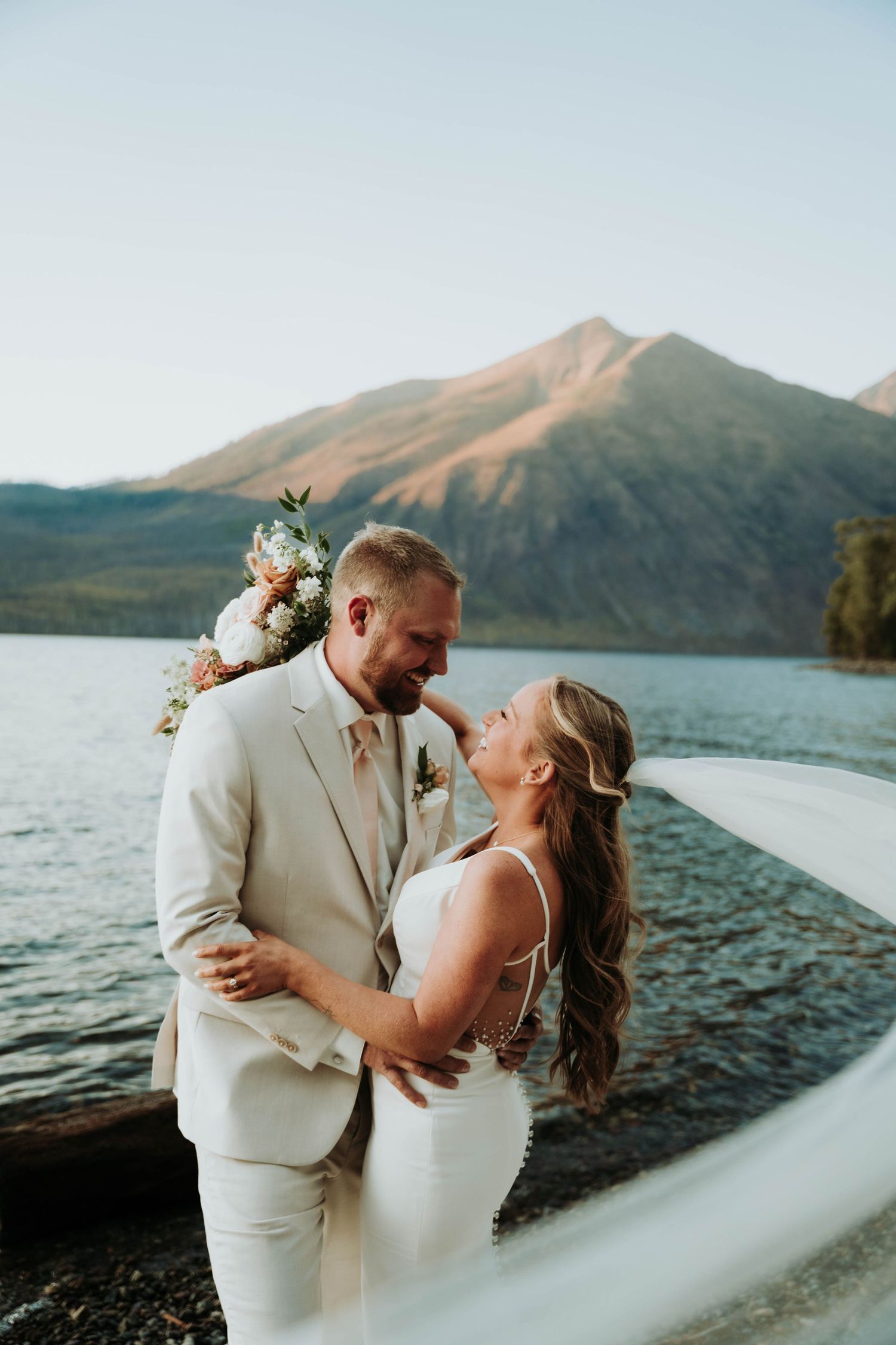 motana elopement