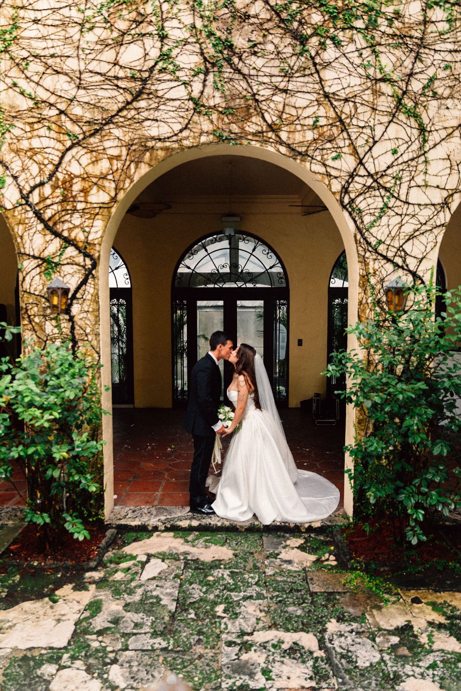 newly wed portrait session outdoor natural light