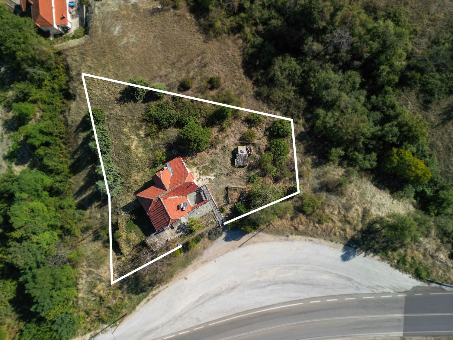 Drone άποψη κτιρίου real estate σε αστικό περιβάλλον