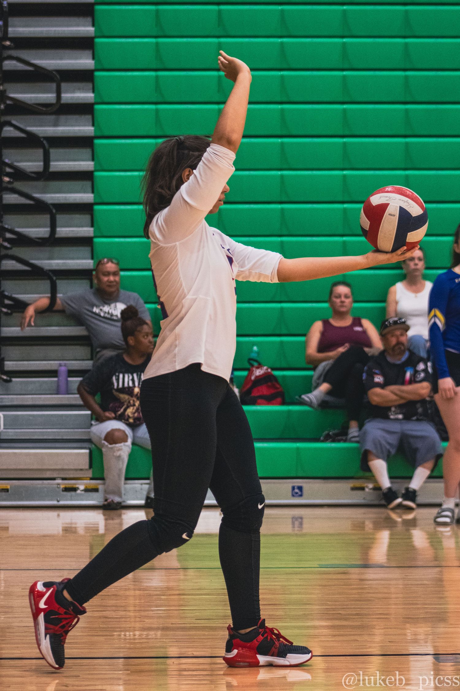Serve